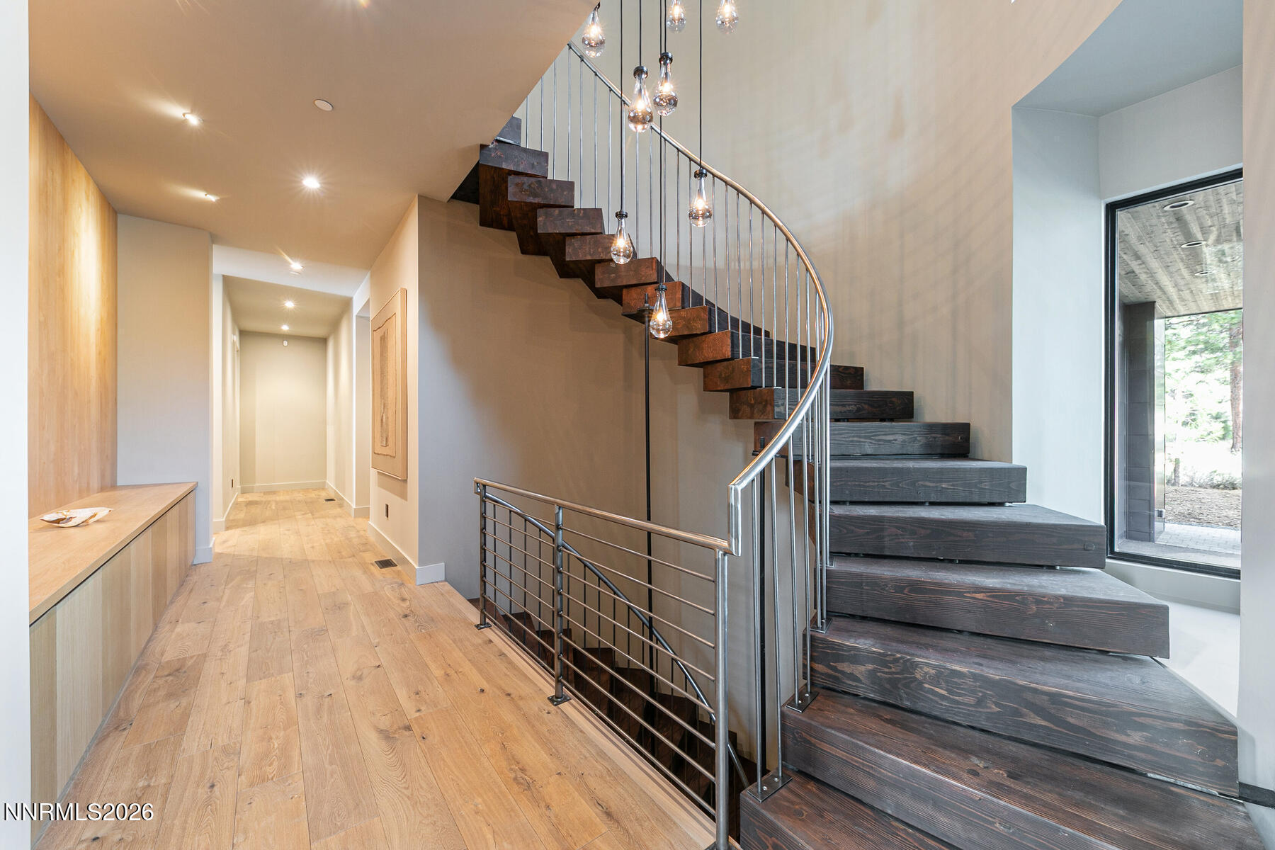 Interior-057-053-1800x1200