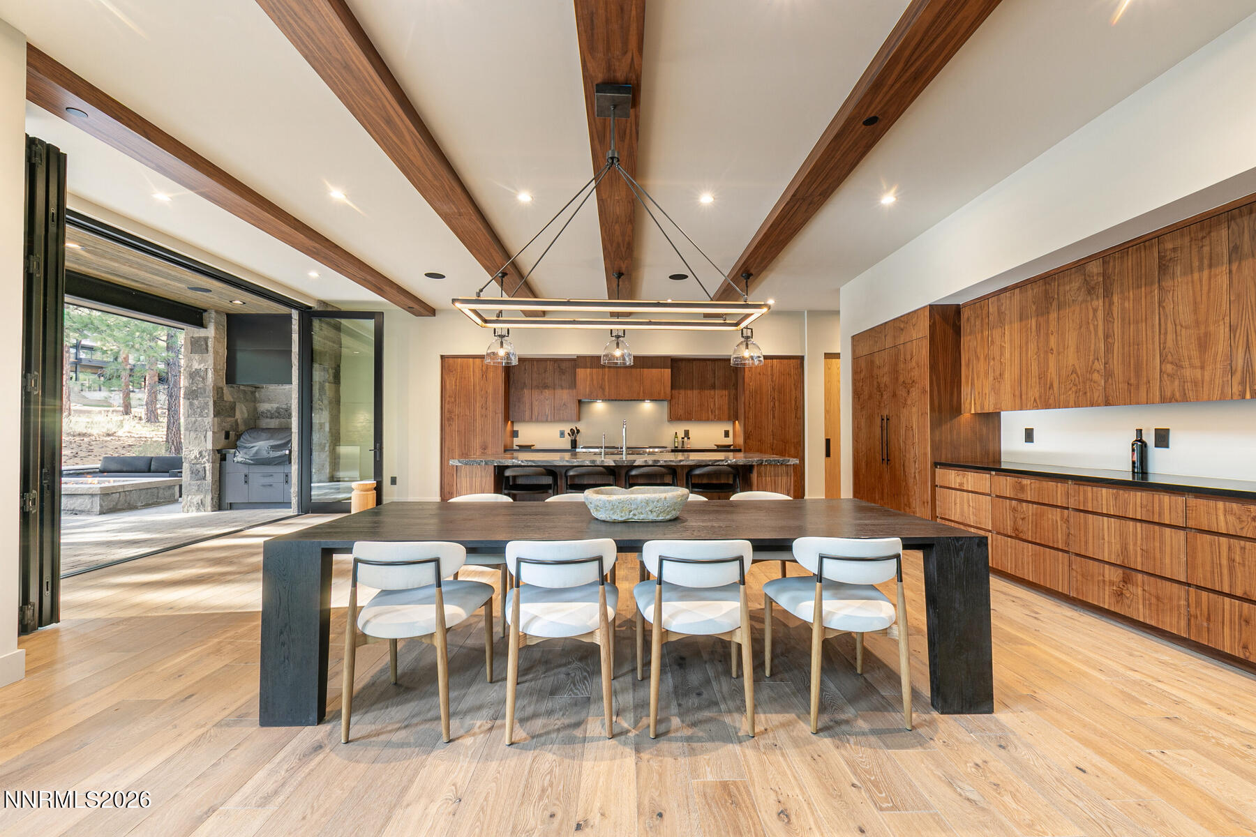 Interior-031-061-1800x1200