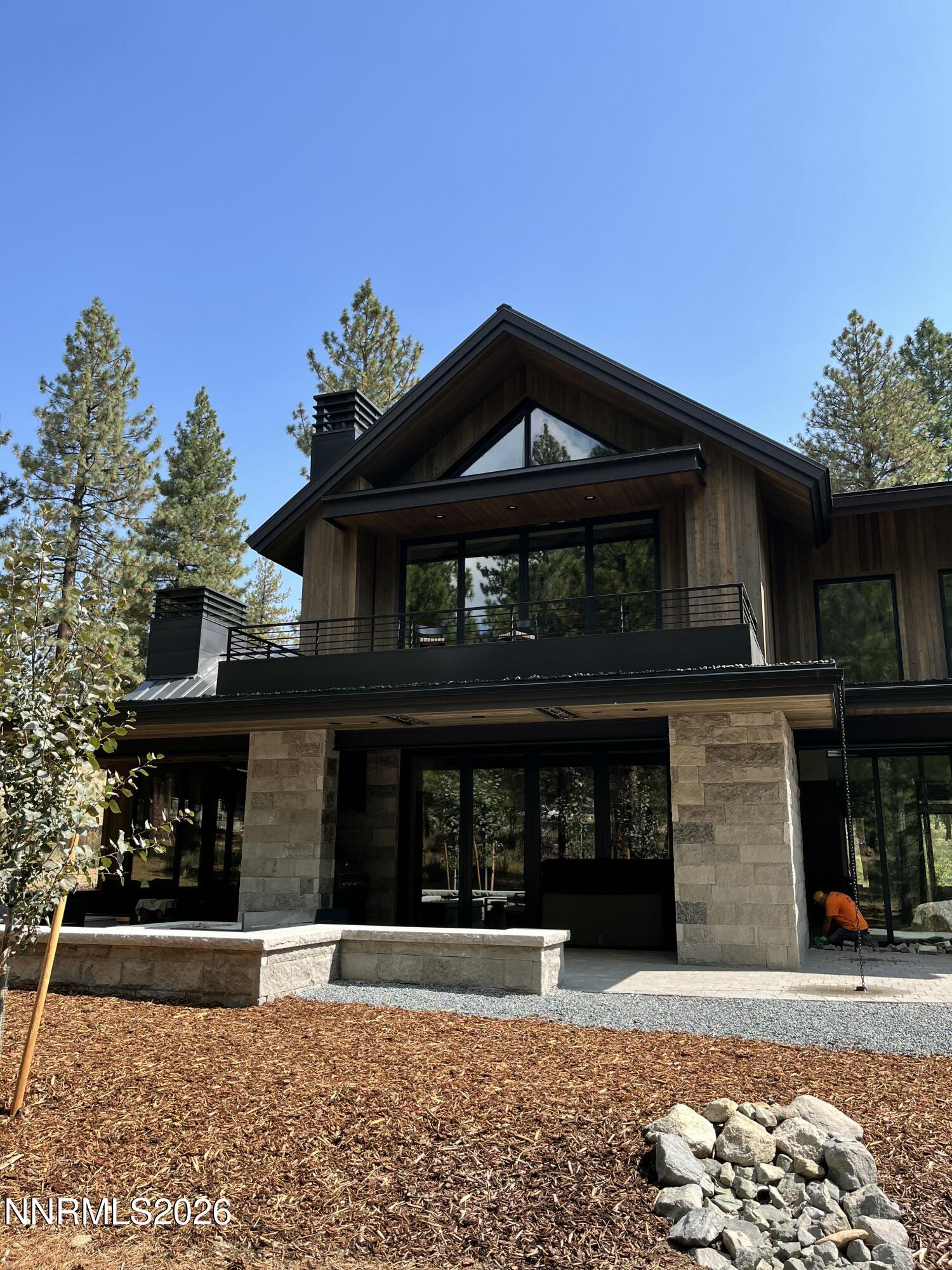 EX_Welev_BBQ_GMpatio