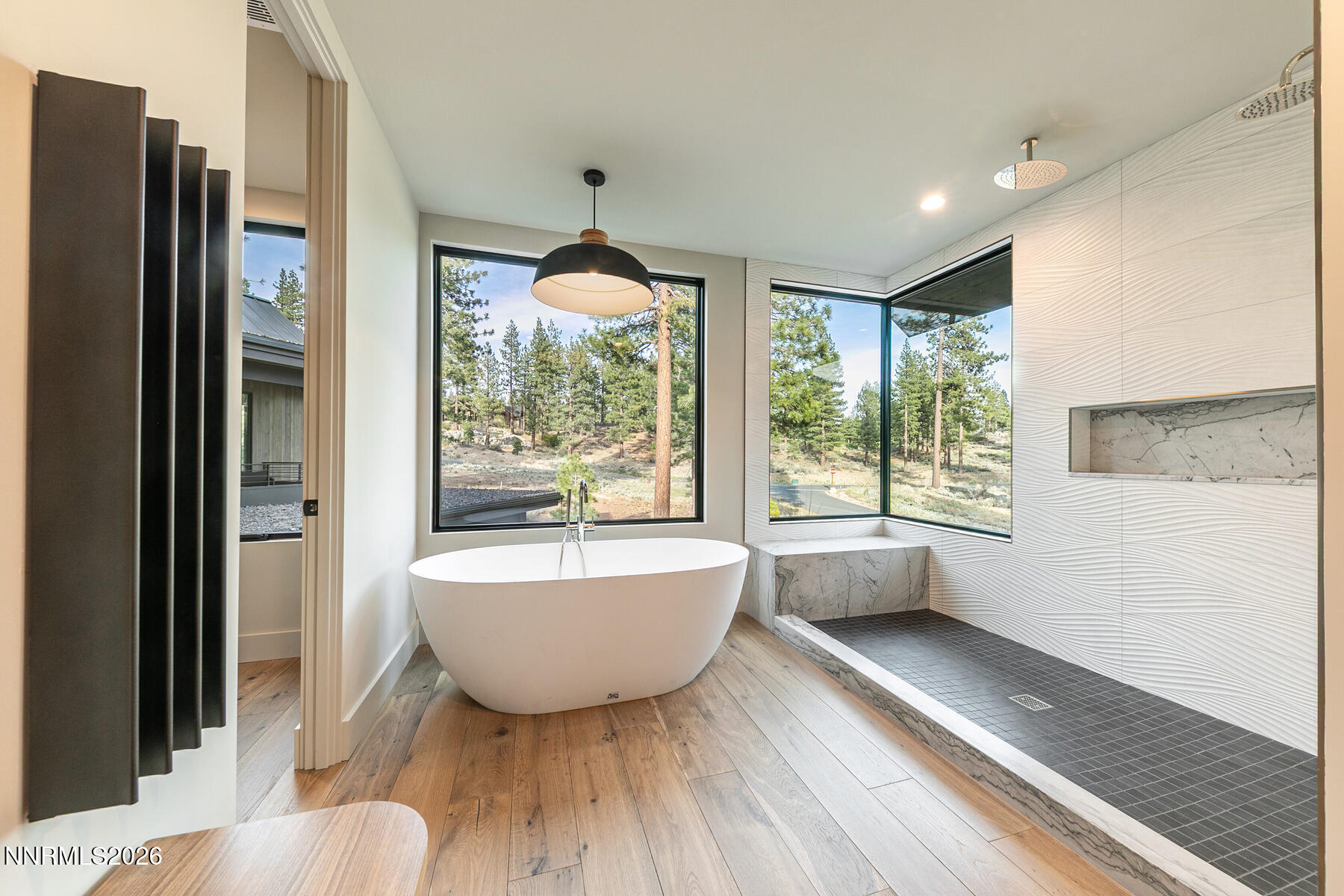 Interior-056-062-1800x1200