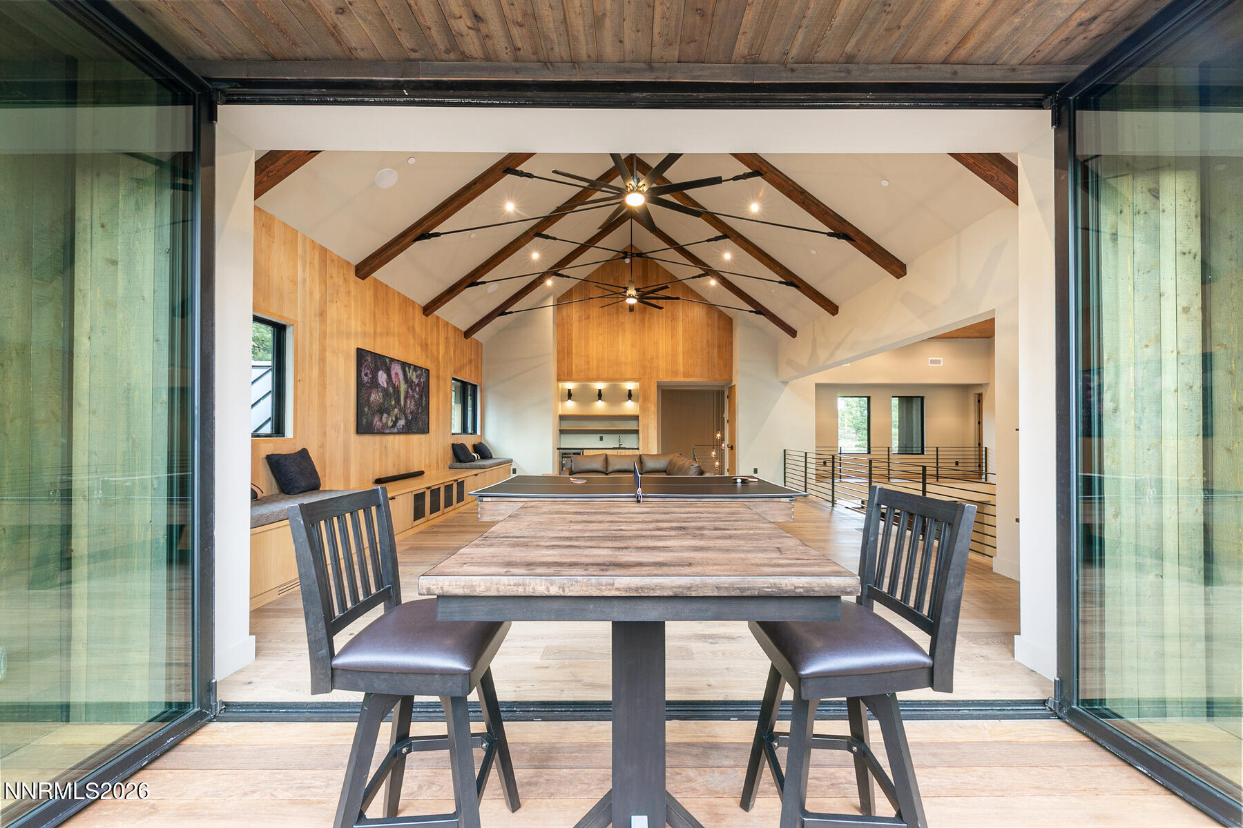 Interior-063-072-1800x1200