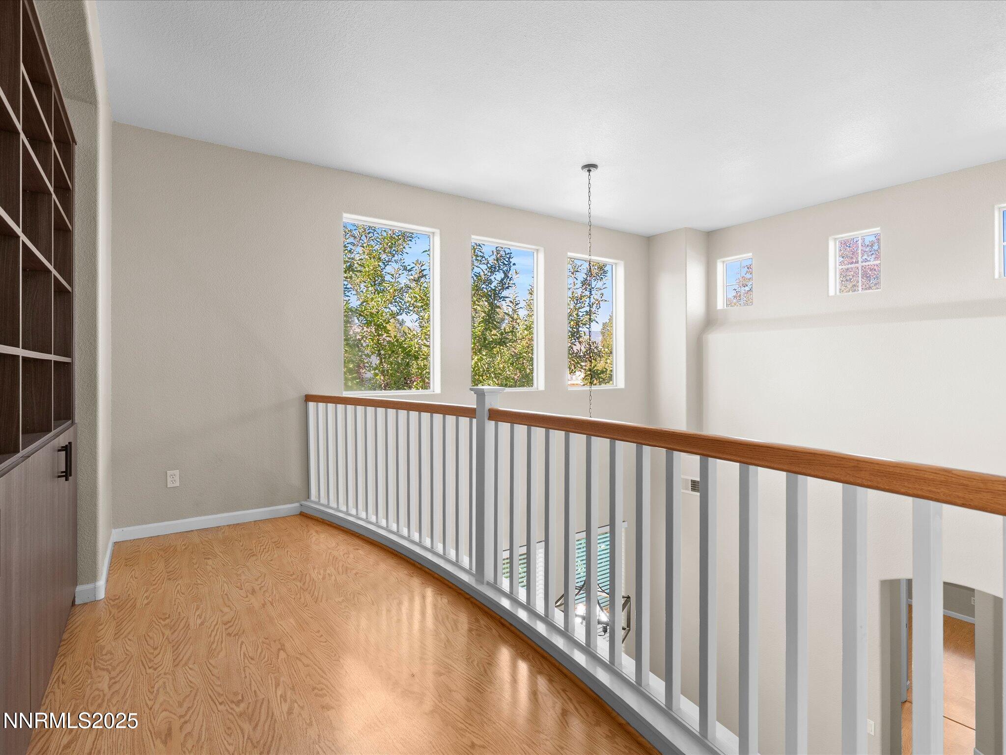 27-9290 Hummer Dr-126