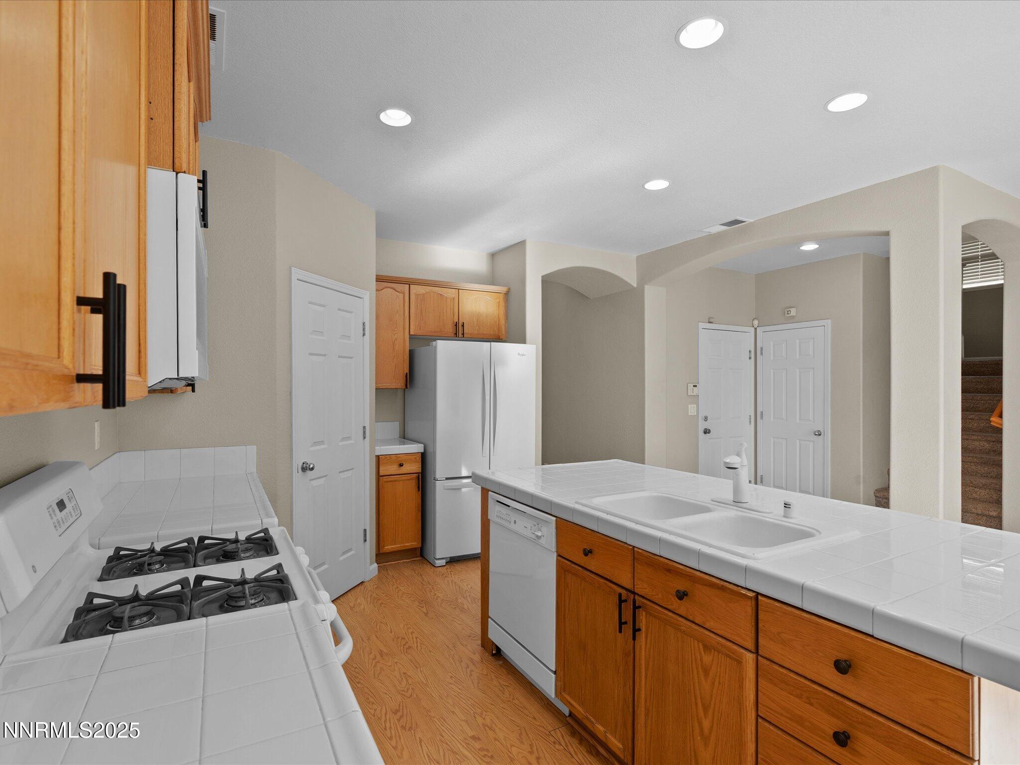 16-9290 Hummer Dr-115