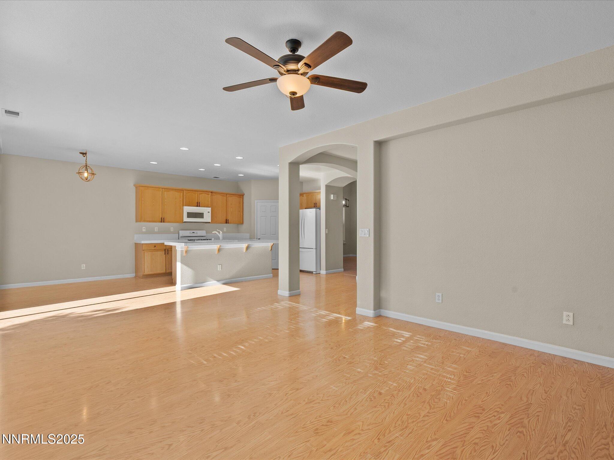 22-9290 Hummer Dr-121