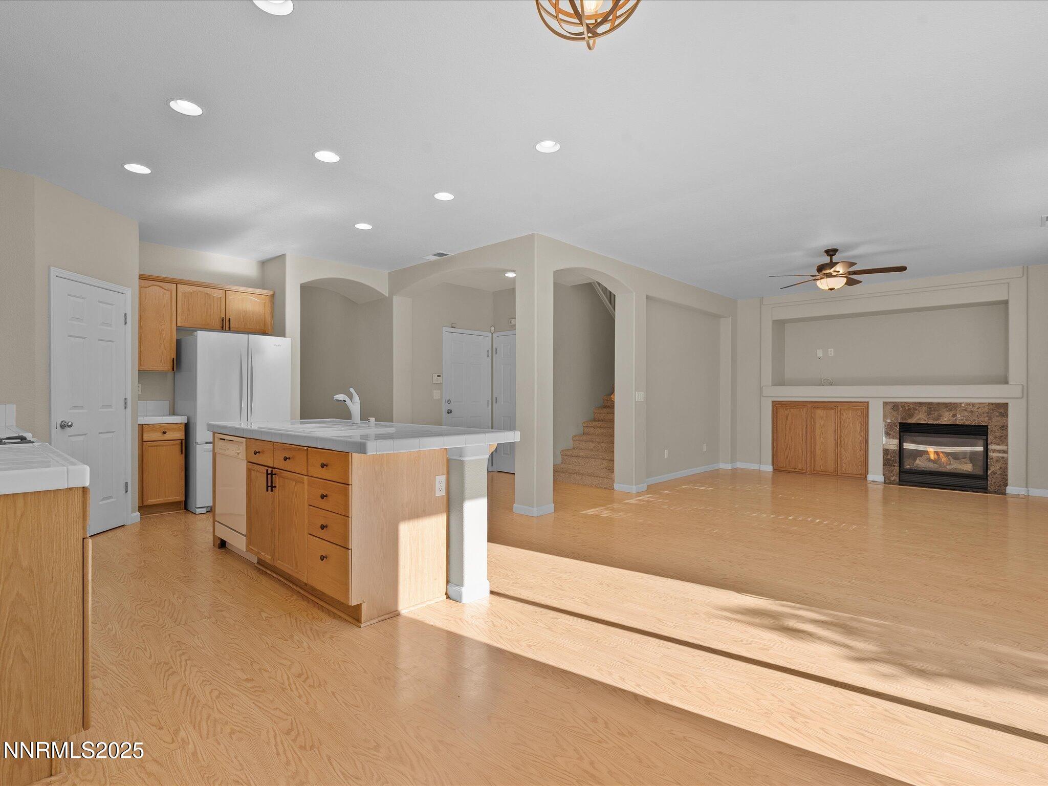 18-9290 Hummer Dr-117