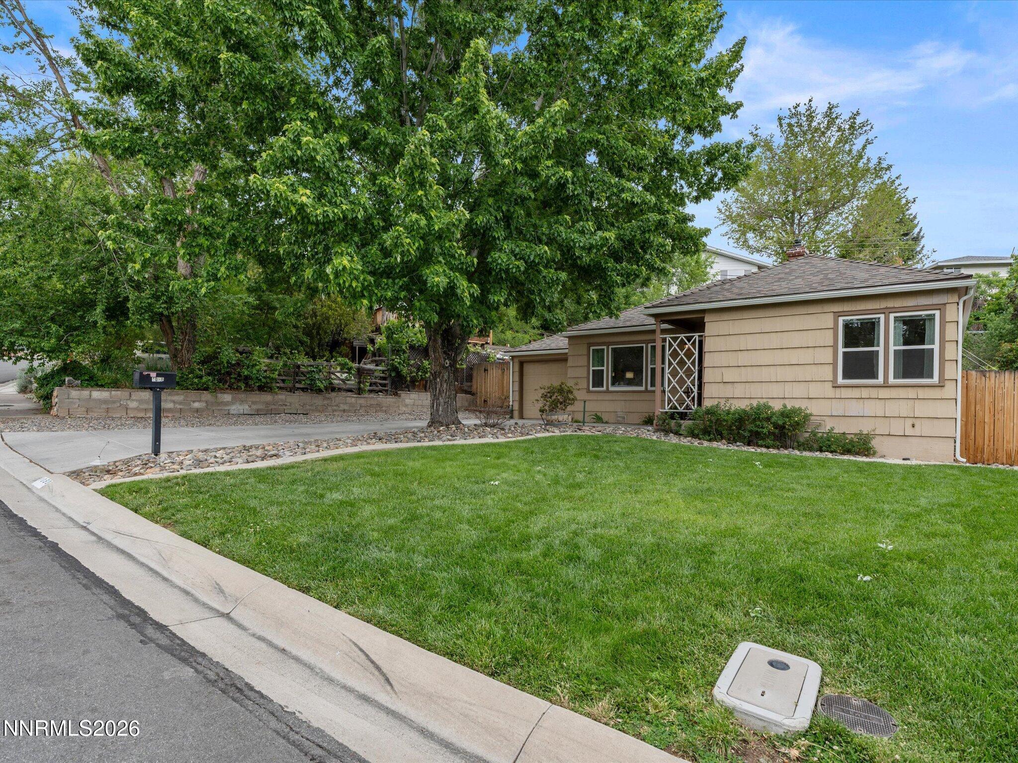 1050 Novelly Drive
