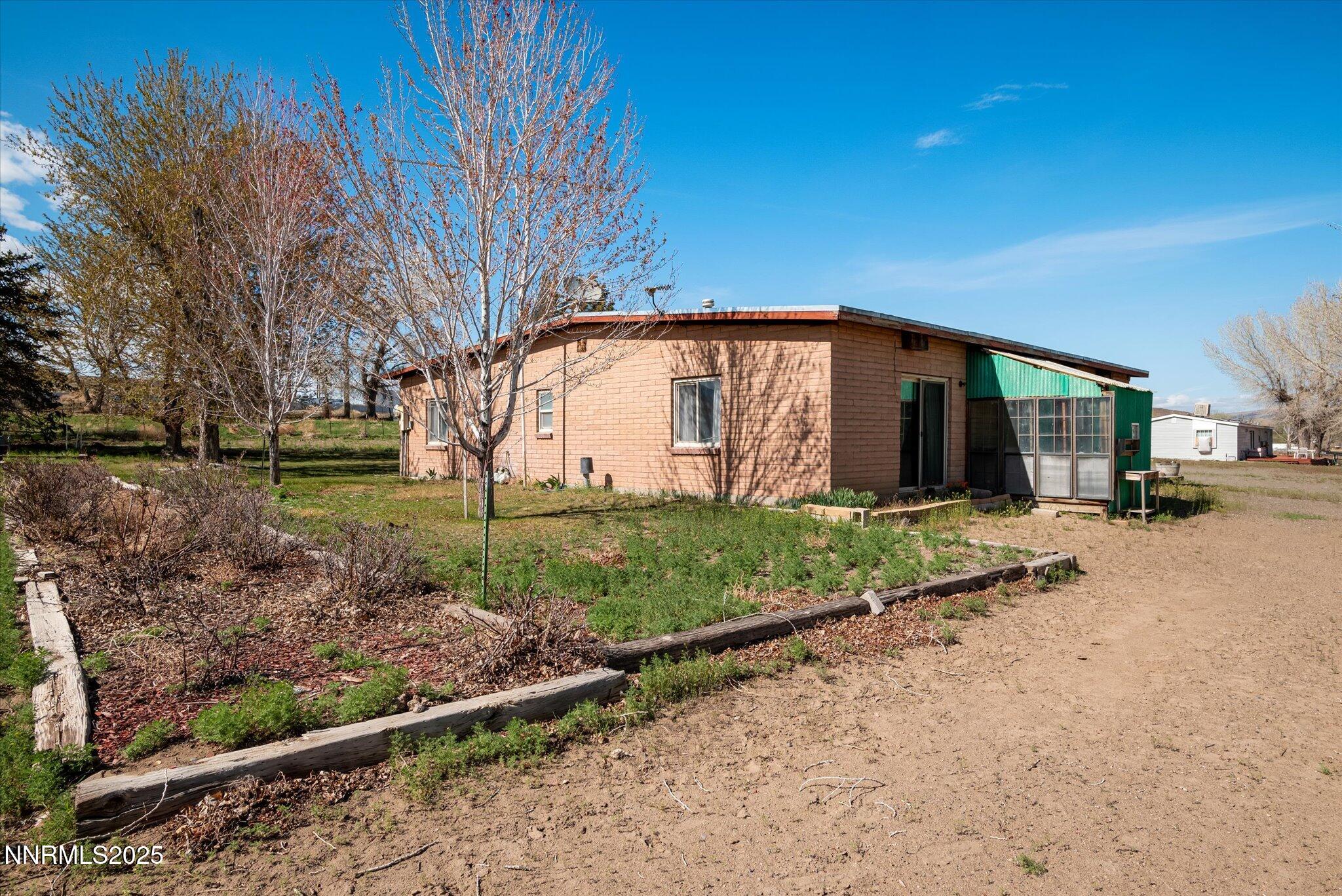 24-32000 Cantlon Dr Wadsworth NV 89442_F