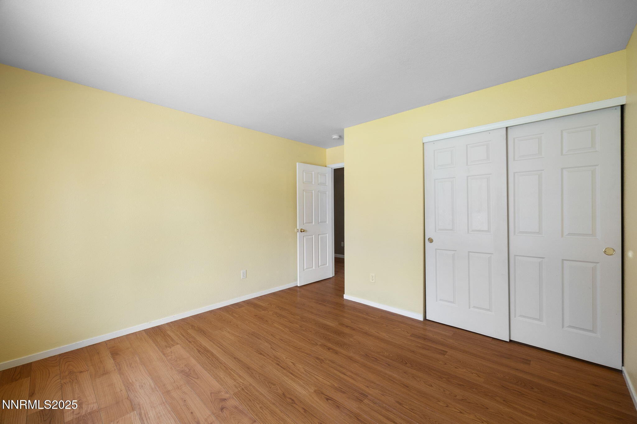 25-web-or-mls-2120 Keystone-13