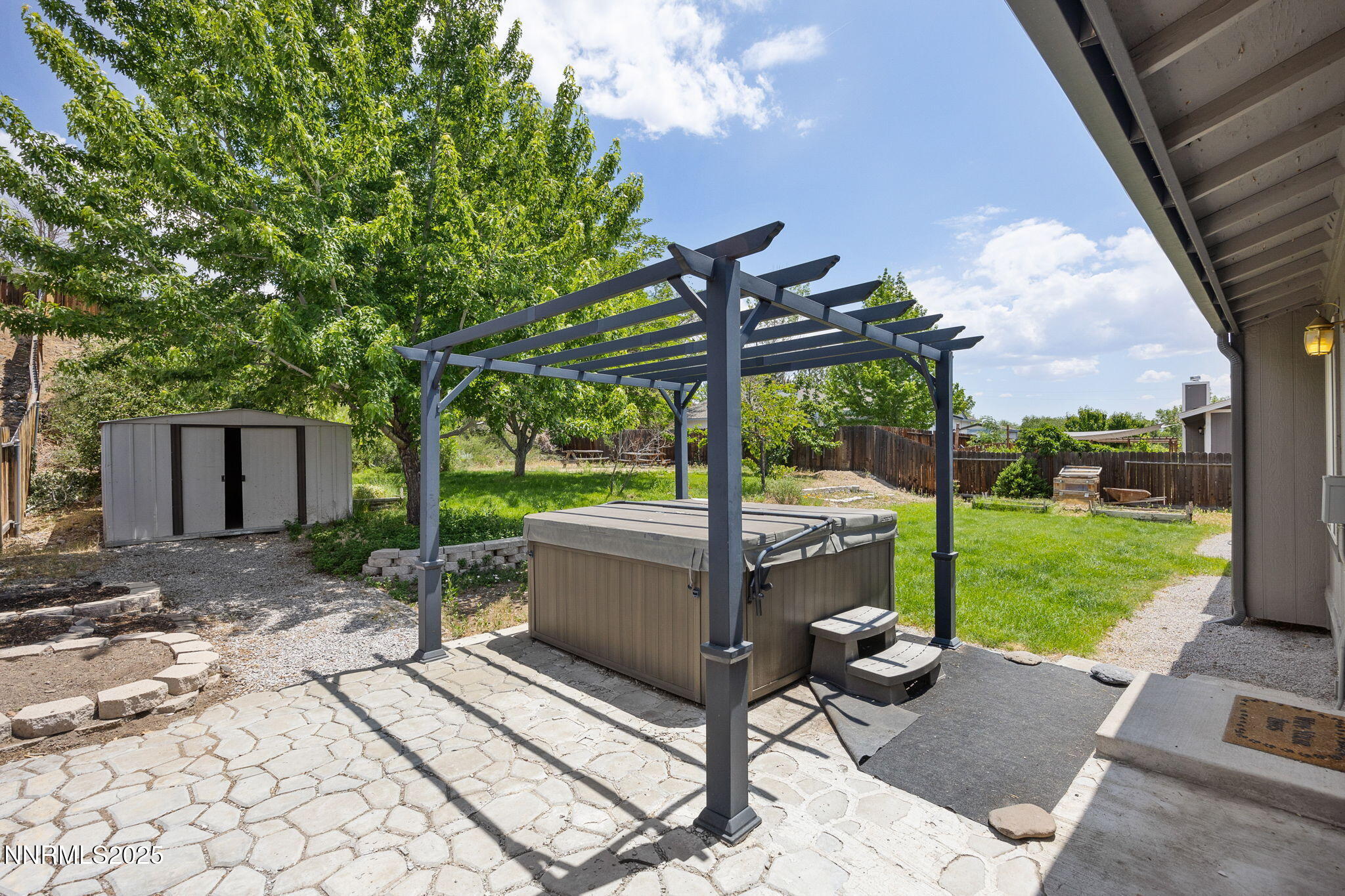 33-web-or-mls-2120 Keystone-20