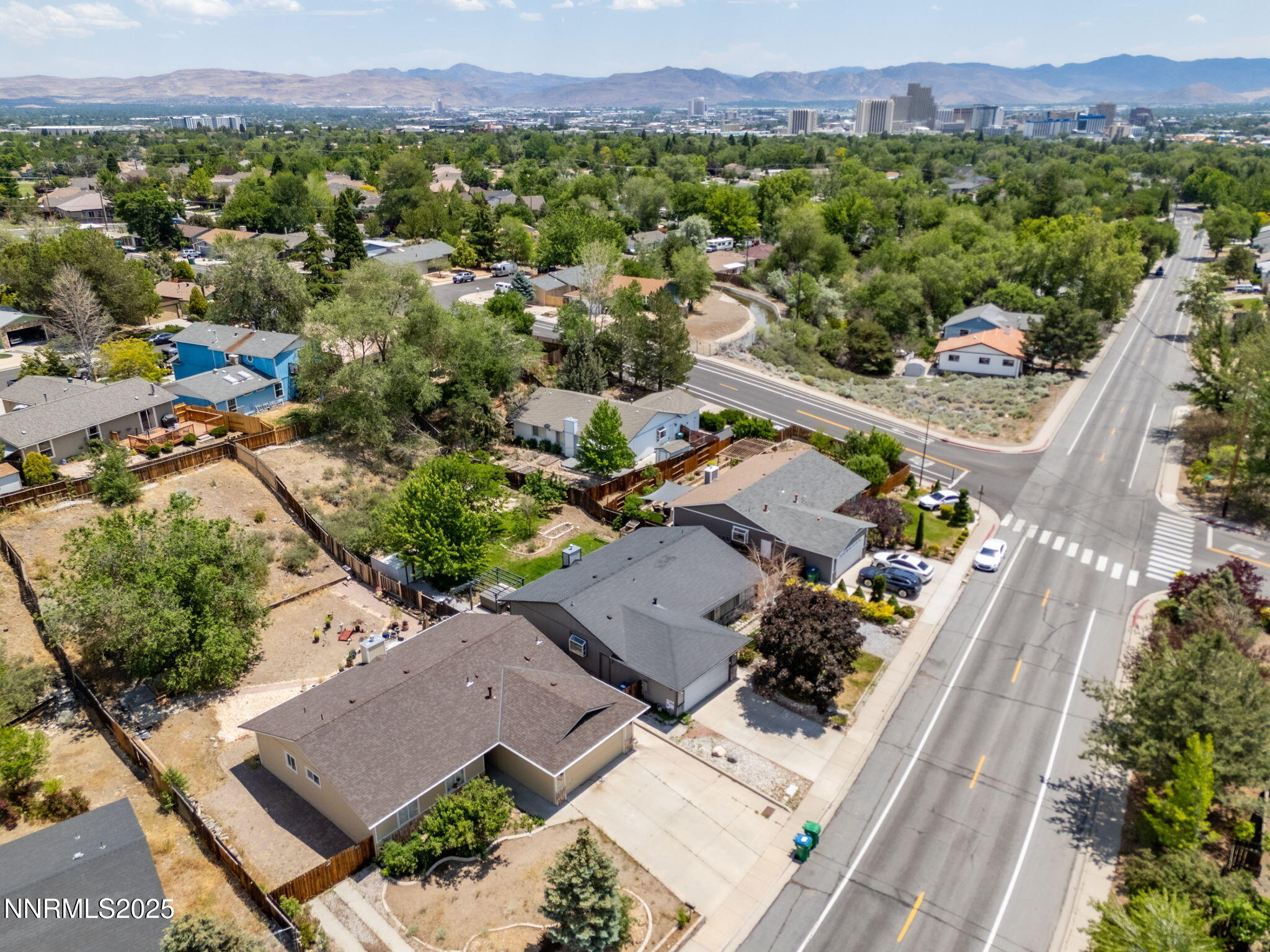 7-web-or-mls-2120 Keystone Drone-8