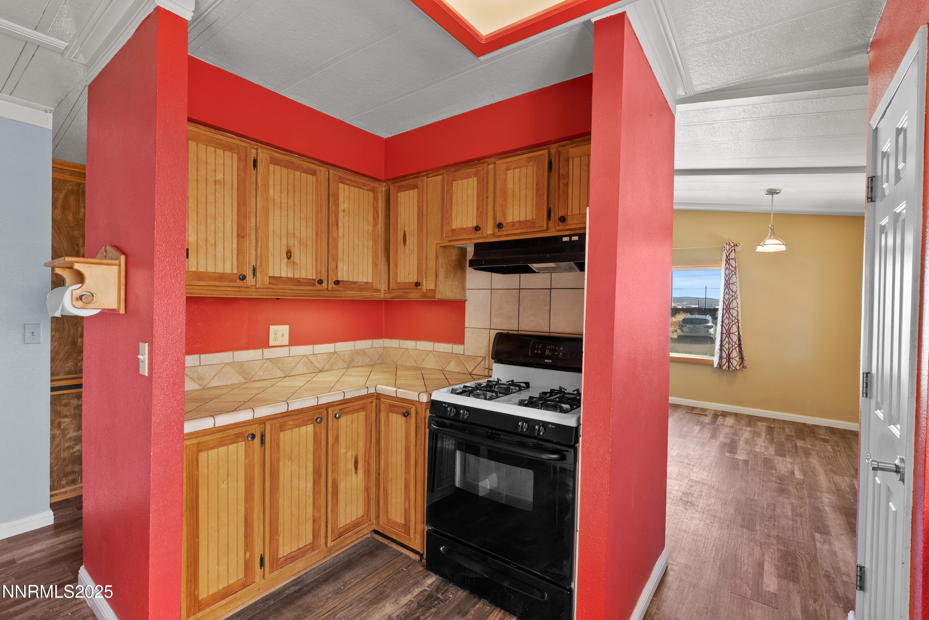 325 Parkland Way-113