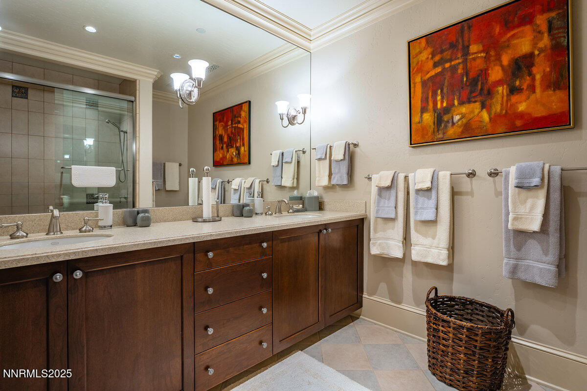 052_6025_lake_geneva-52_932