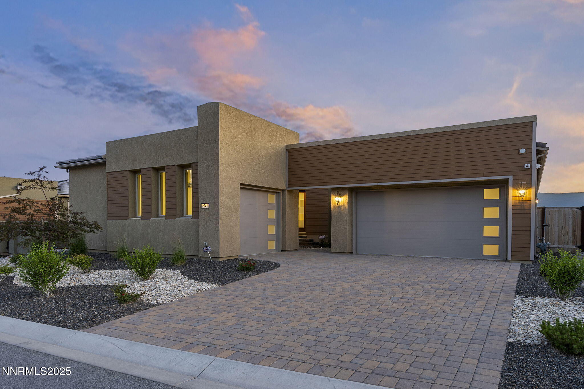 1-web-or-mls-_DSC0412