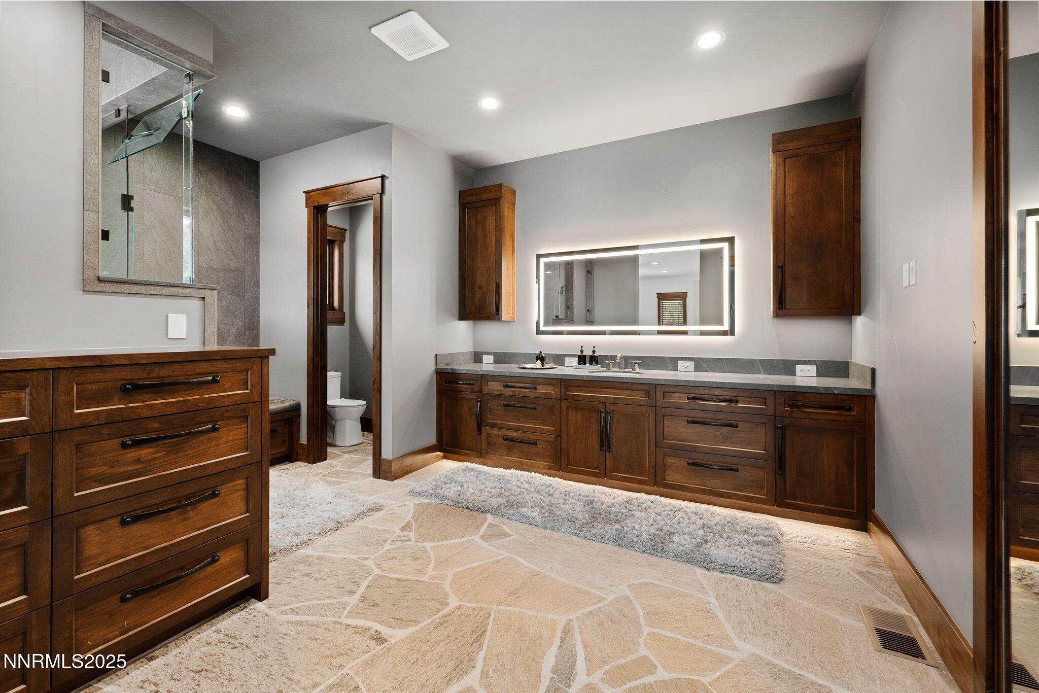 20-web-or-mls-29 Bennington-21