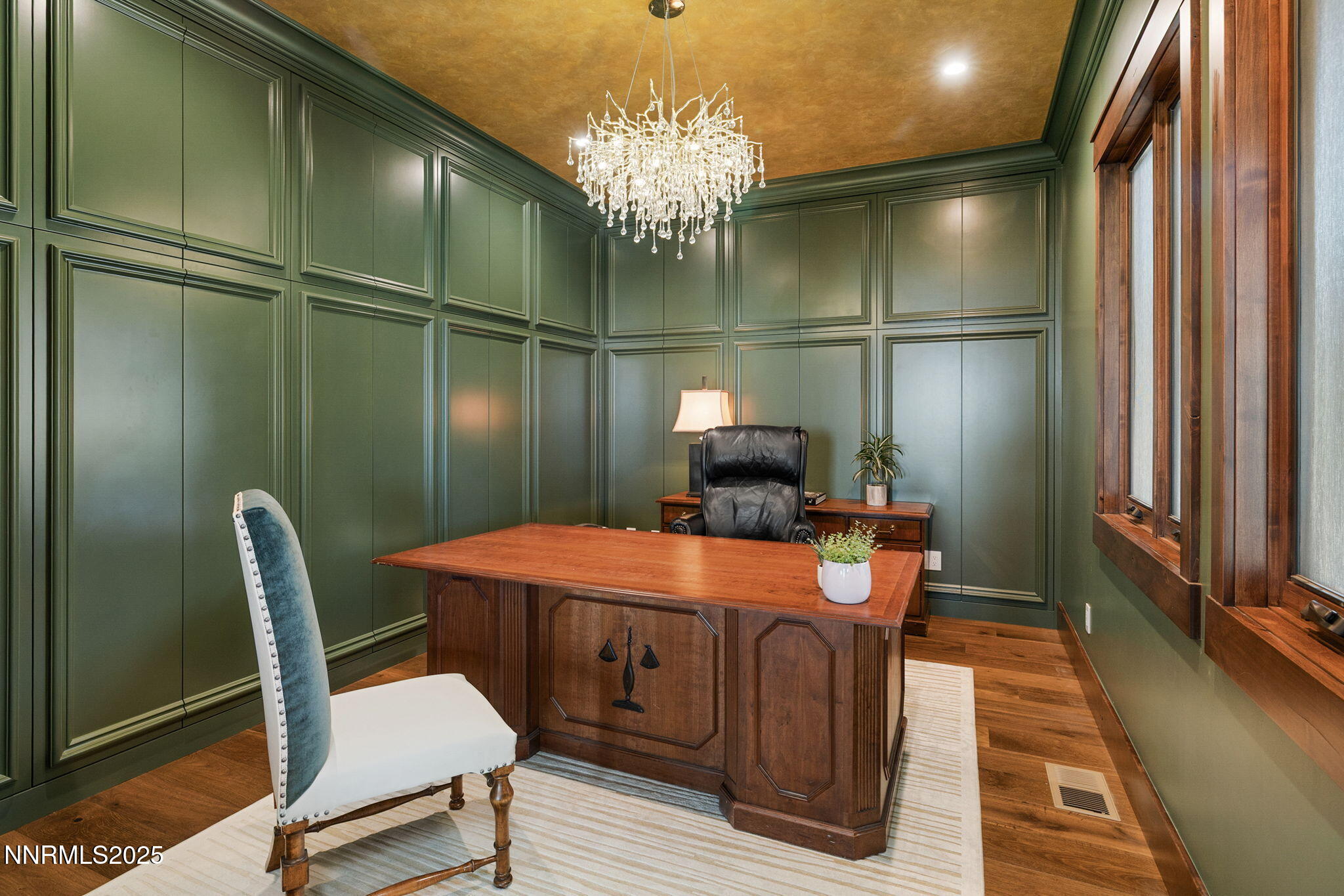 5-web-or-mls-29 Bennington-6