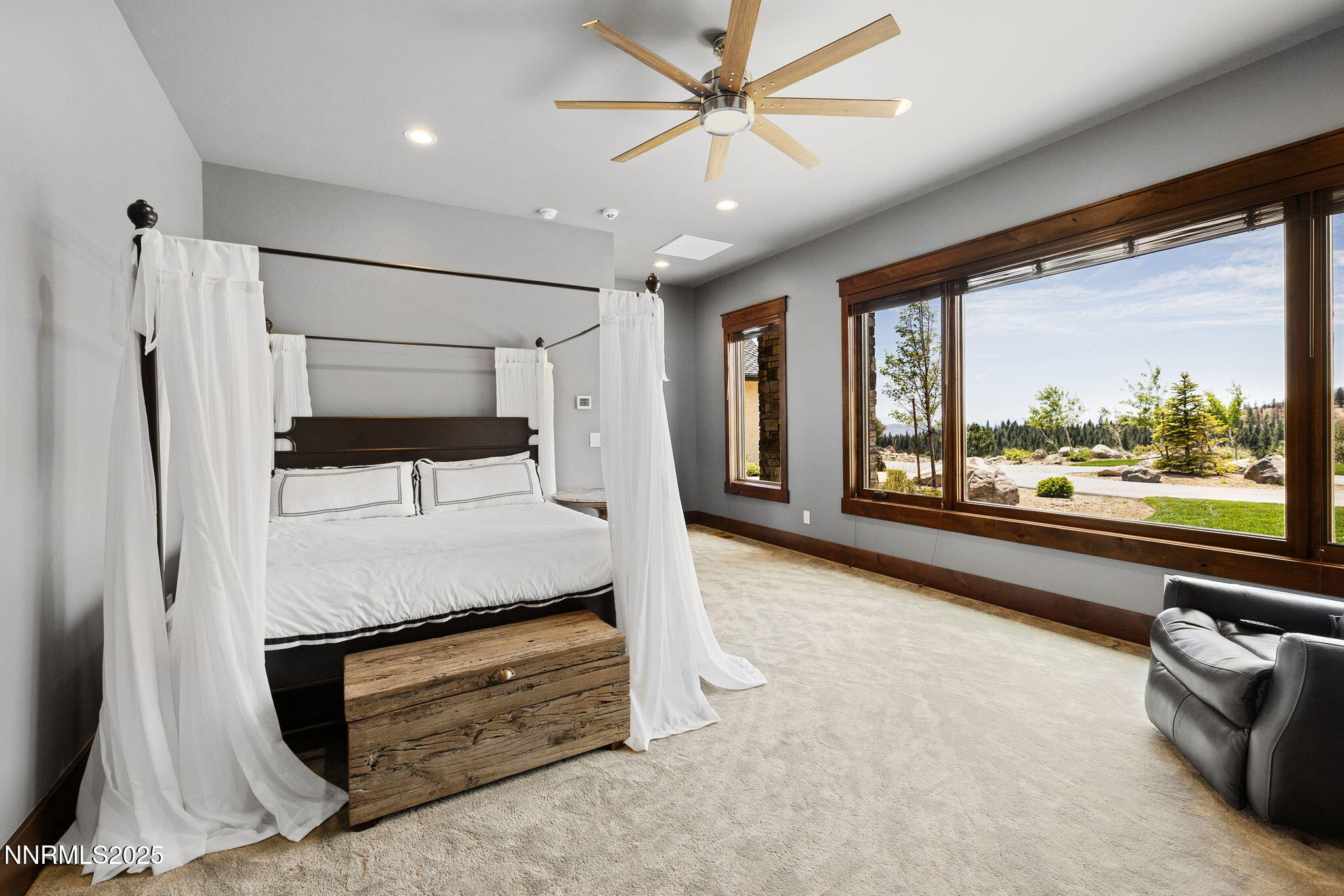 19-web-or-mls-29 Bennington-20