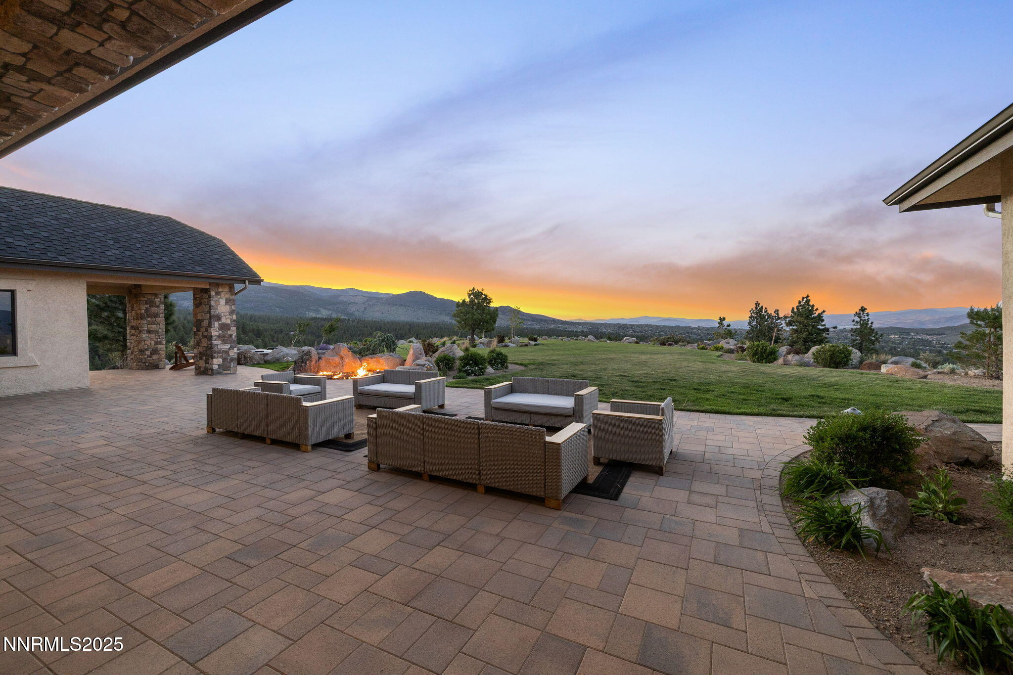 87-web-or-mls-29 Bennington Twilight-3