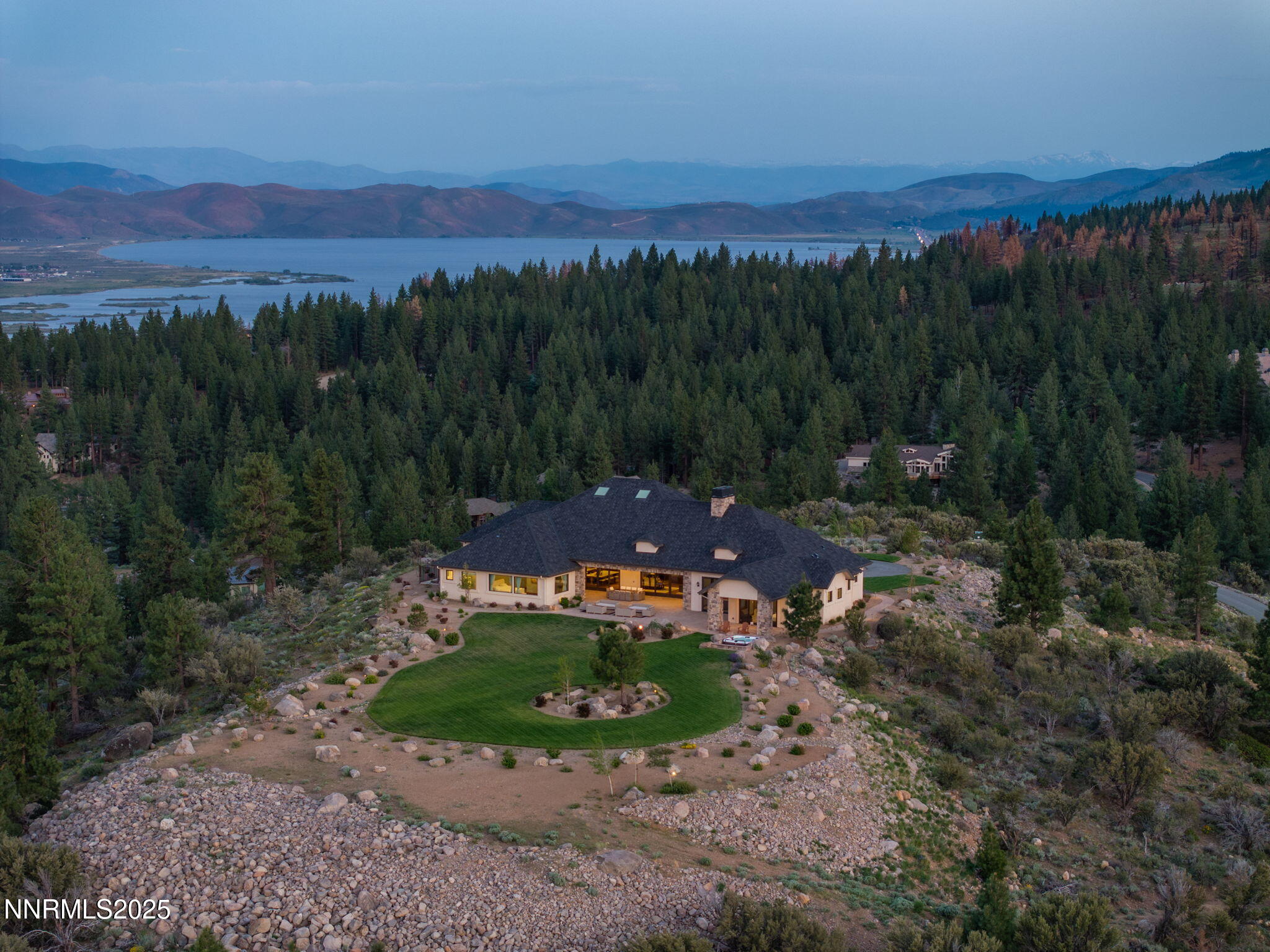 81-web-or-mls-29 Bennington Twilight dro