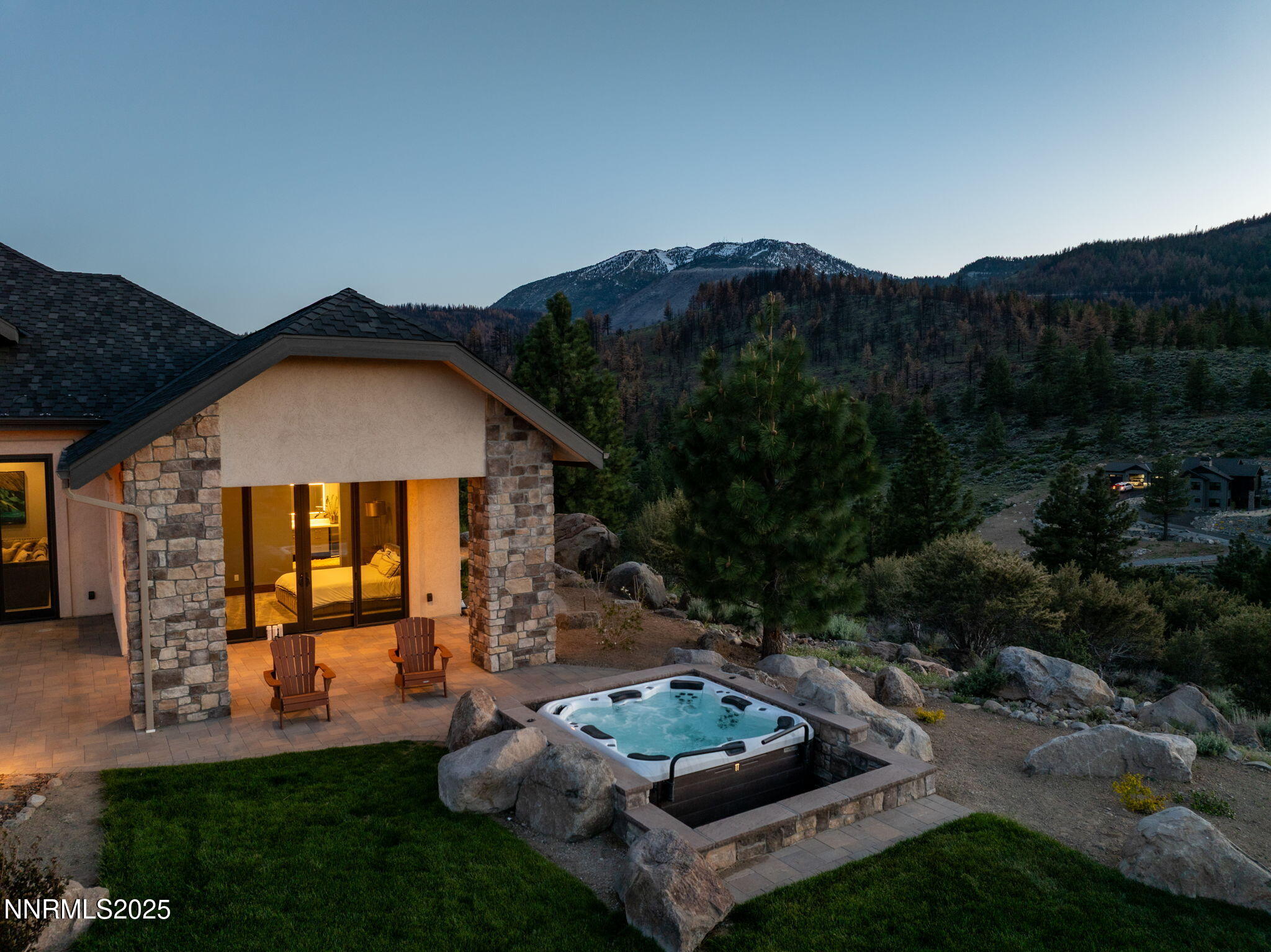 60-web-or-mls-29 Bennington Twilight dro