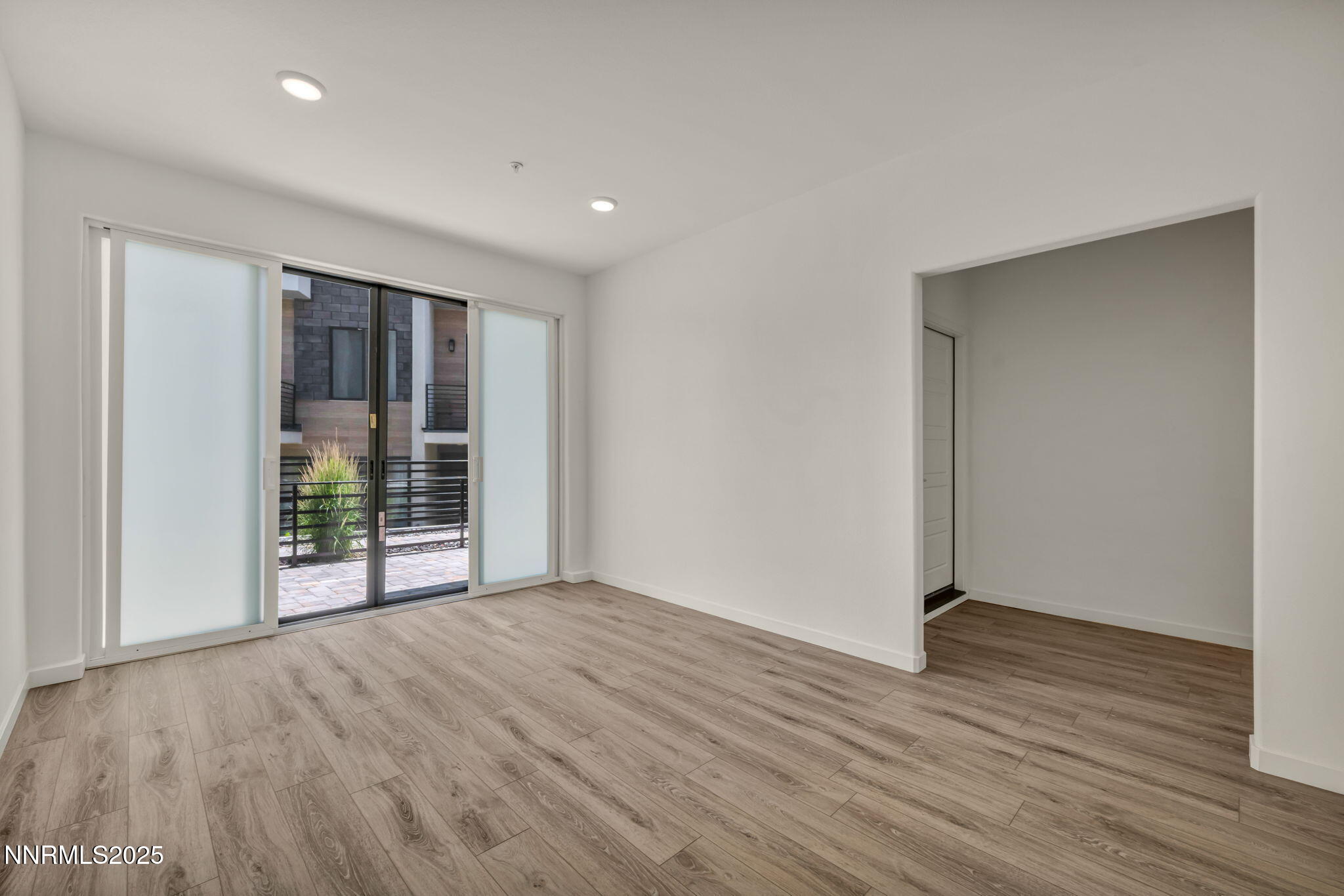 33-web-or-mls-2566-river-hatchling-ln