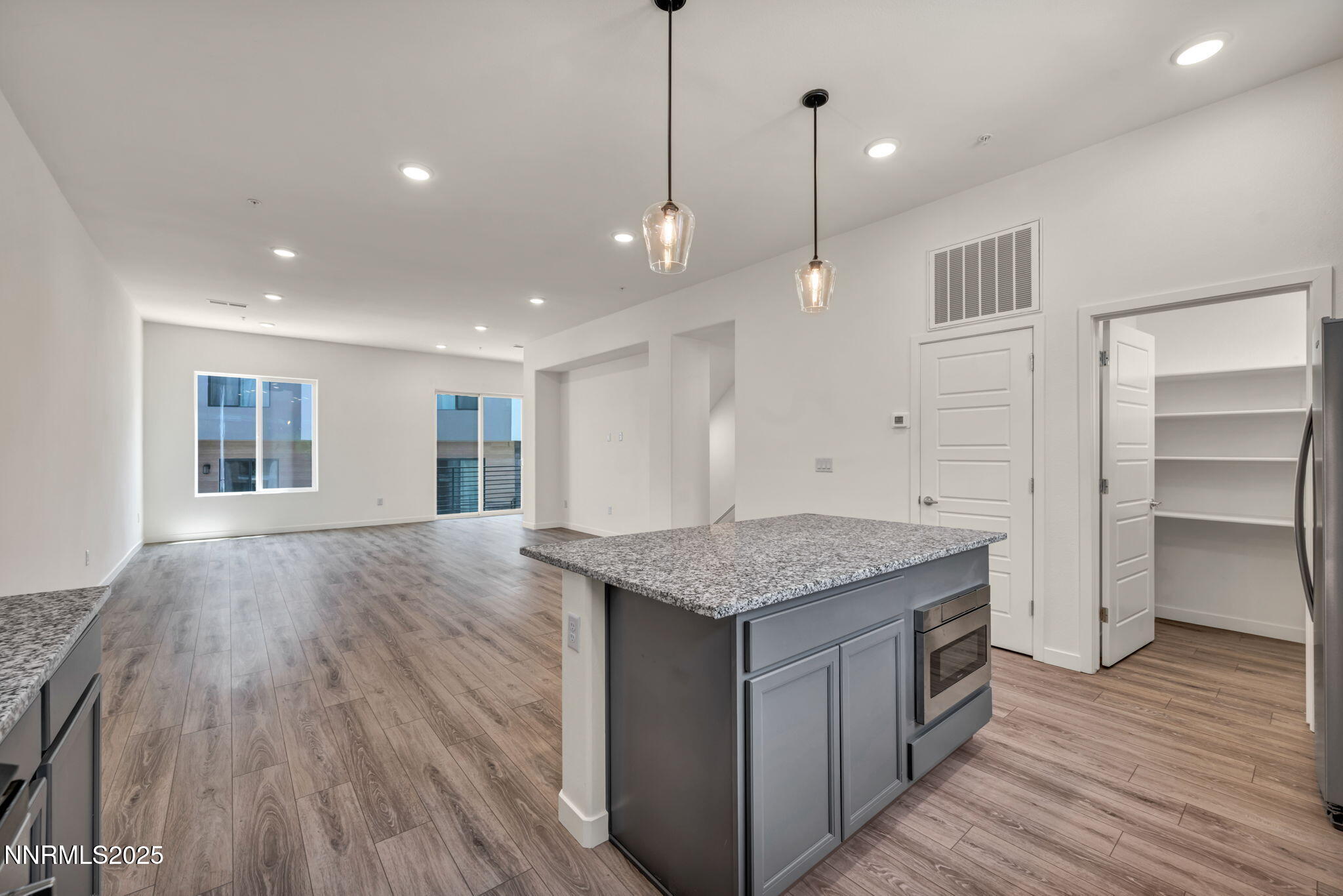 43-web-or-mls-2566-river-hatchling-ln