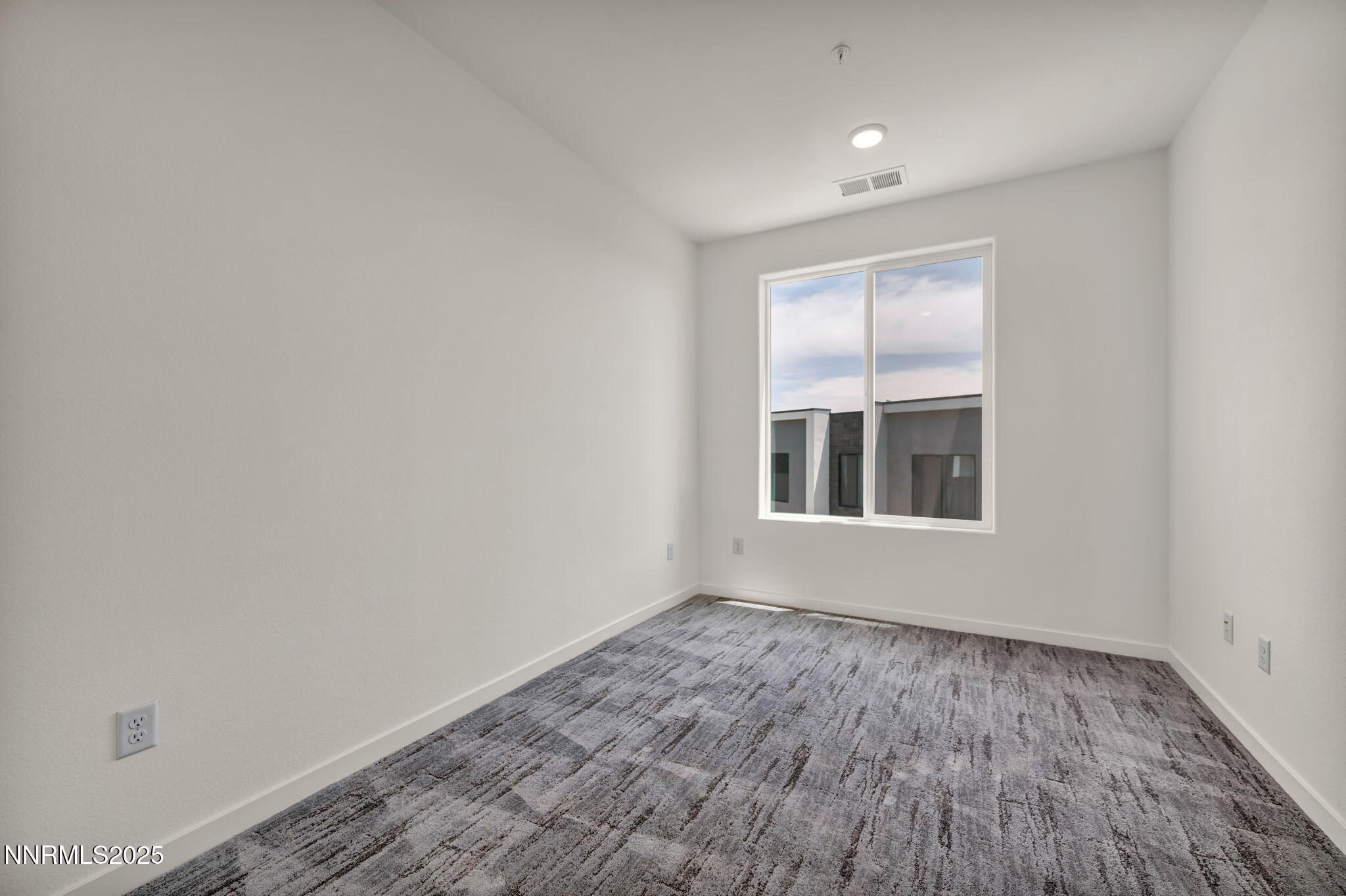 61-web-or-mls-2566-river-hatchling-ln