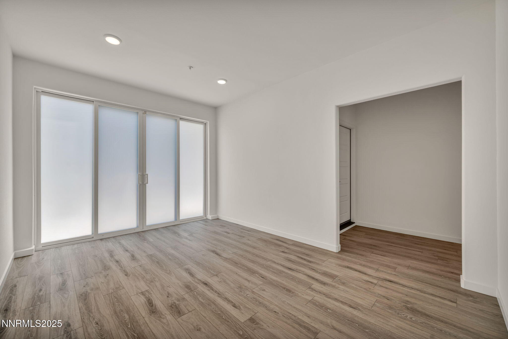 32-web-or-mls-2566-river-hatchling-ln