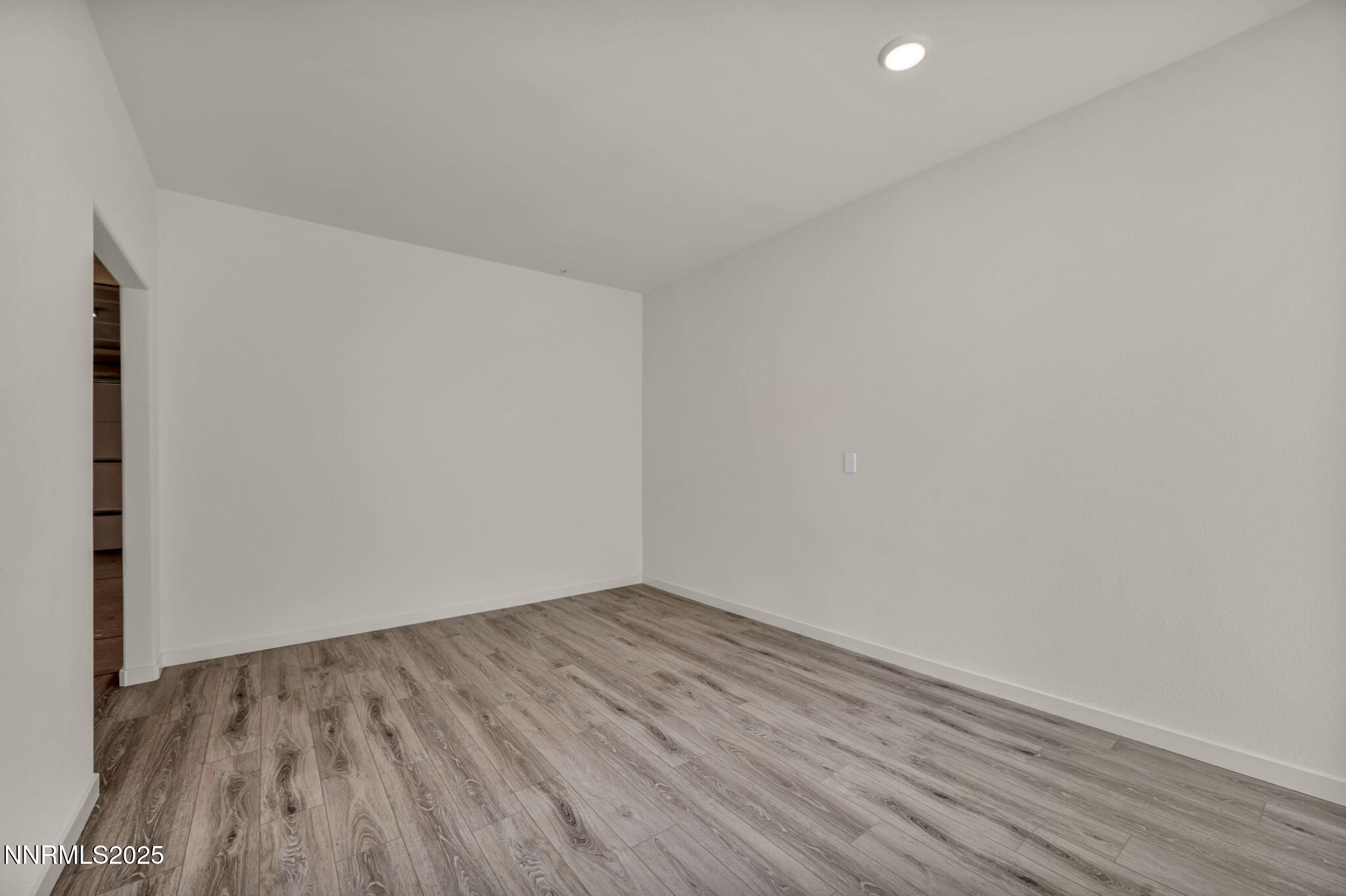 36-web-or-mls-2566-river-hatchling-ln