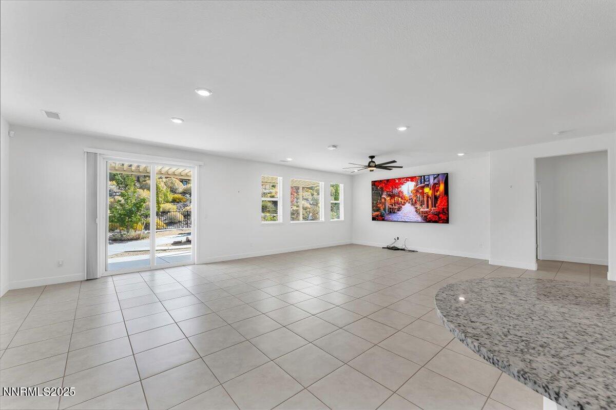 13-10370 Palladium Mine Dr Reno NV 89521