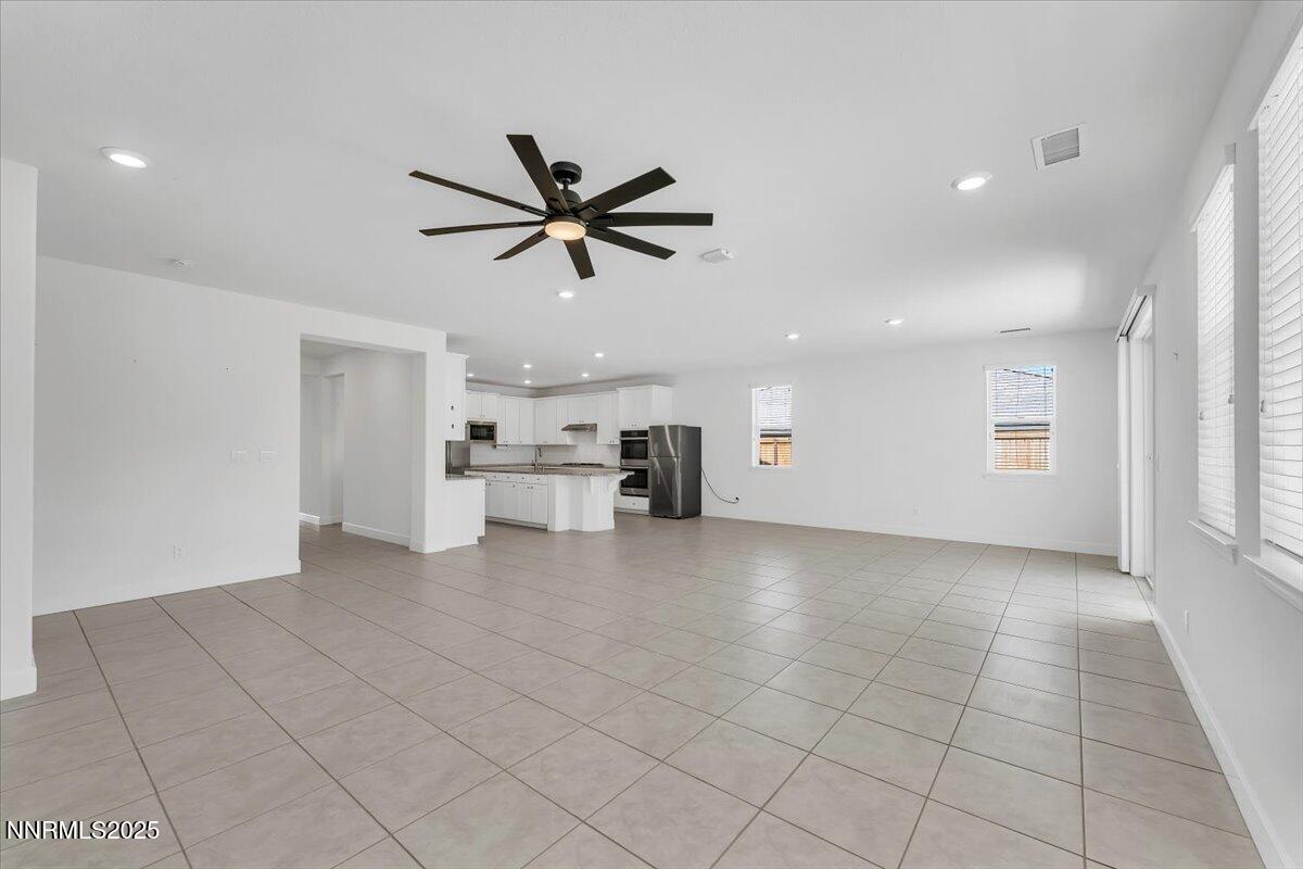 11-10370 Palladium Mine Dr Reno NV 89521