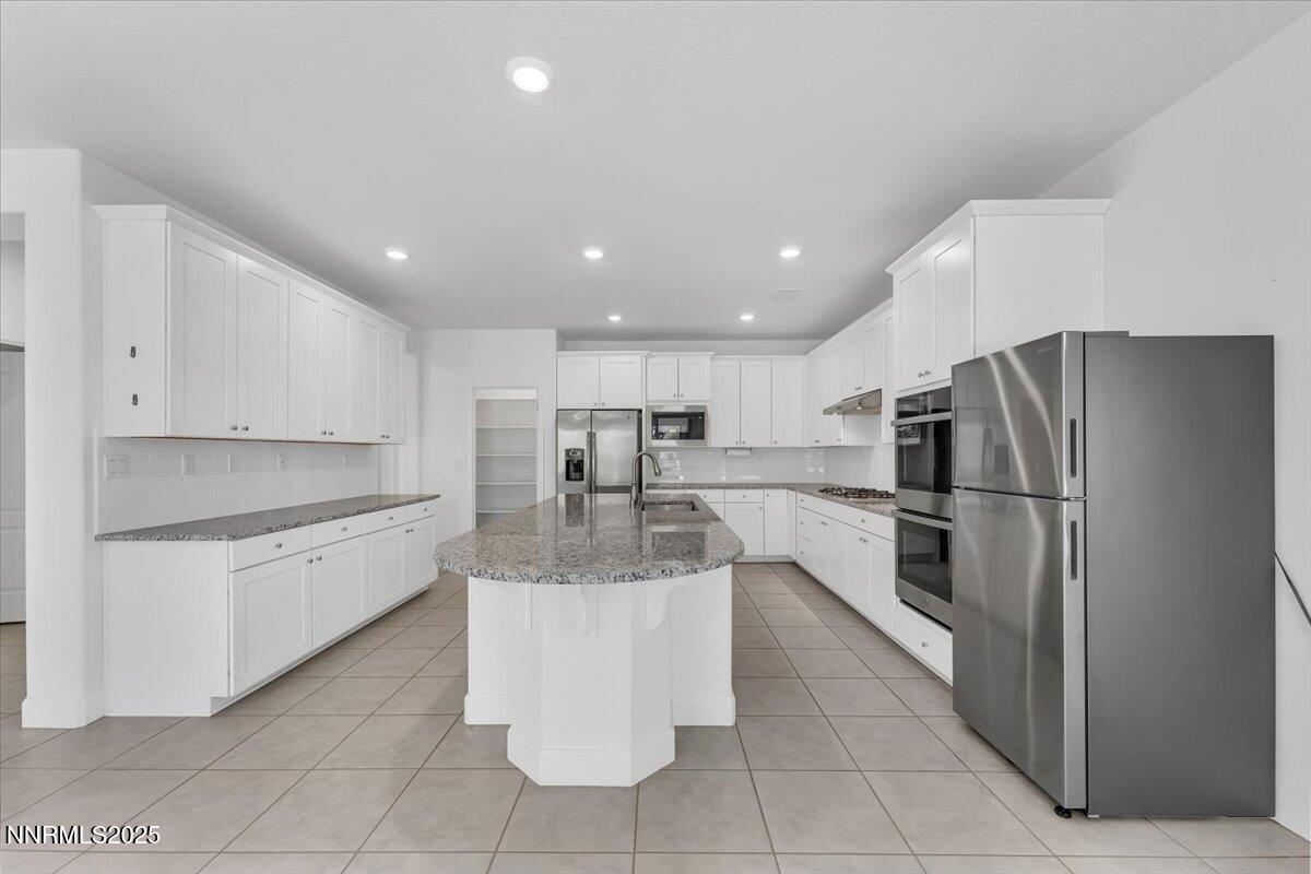 15-10370 Palladium Mine Dr Reno NV 89521