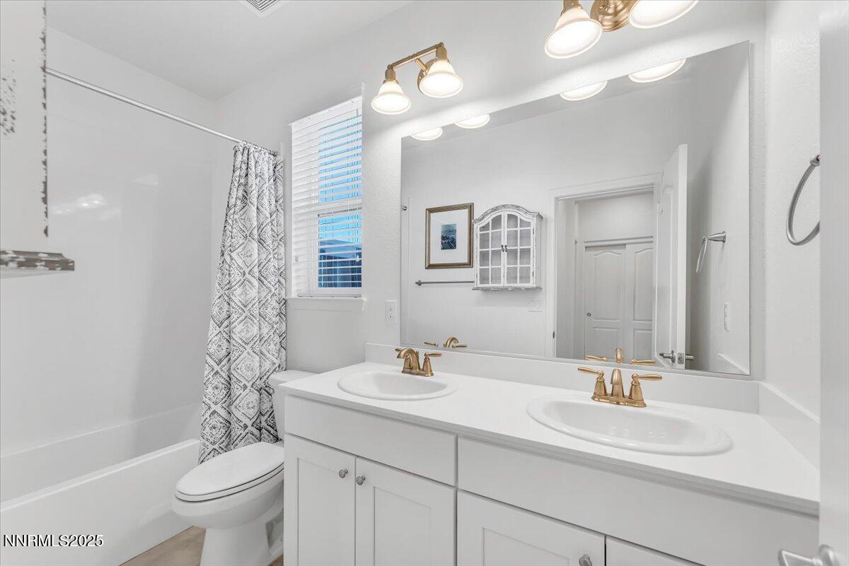 25-10370 Palladium Mine Dr Reno NV 89521