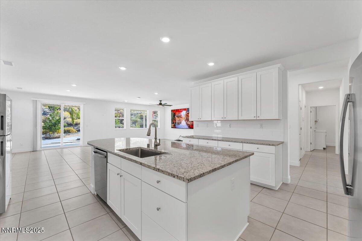 18-10370 Palladium Mine Dr Reno NV 89521