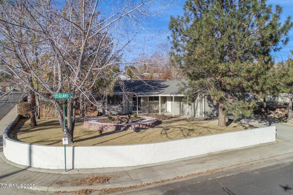 Photo of 1605 Alamo Drive, Reno, NV 89503 (MLS # 250058854)
