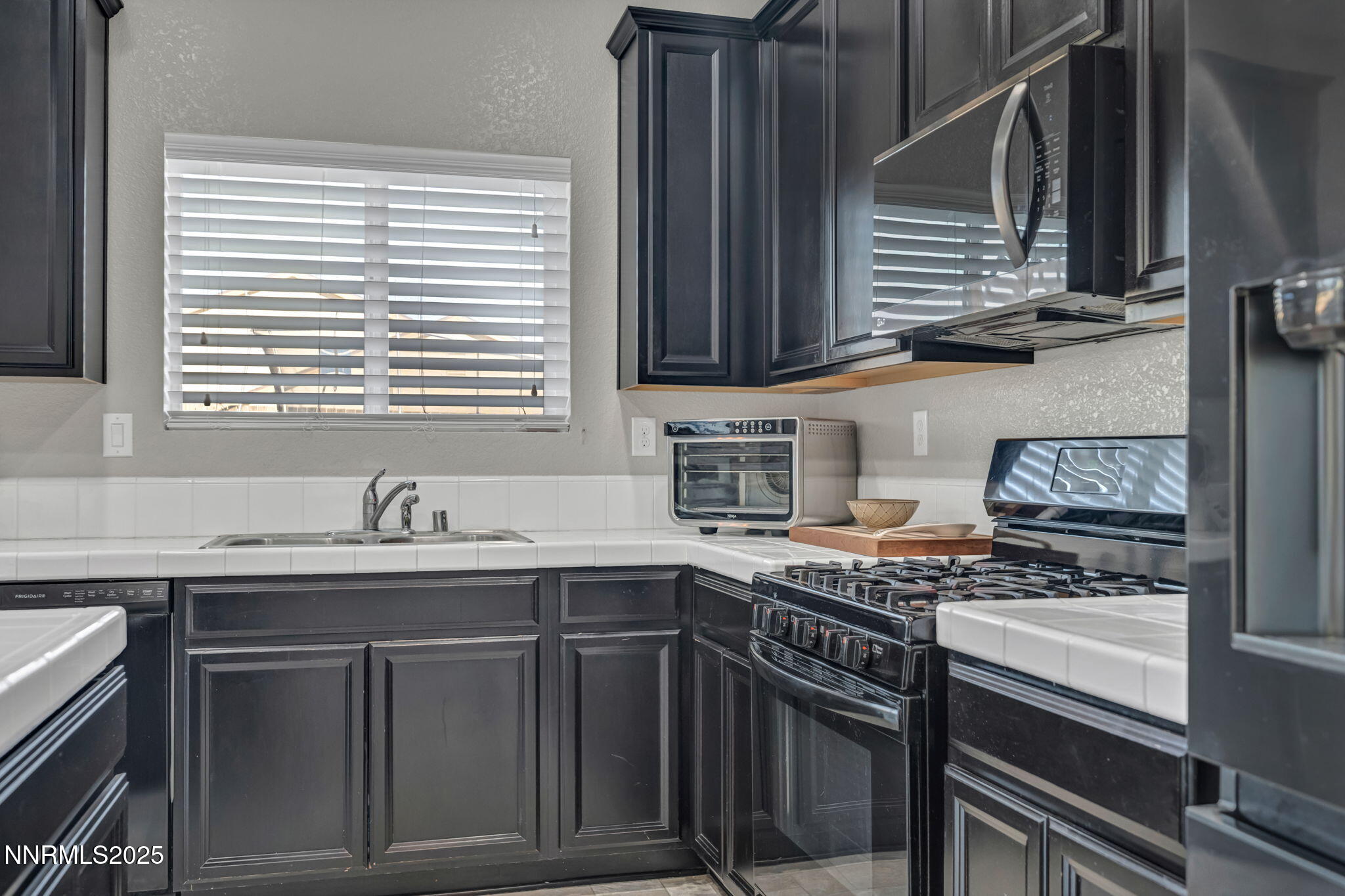 31-web-or-mls-14312-durham-dr