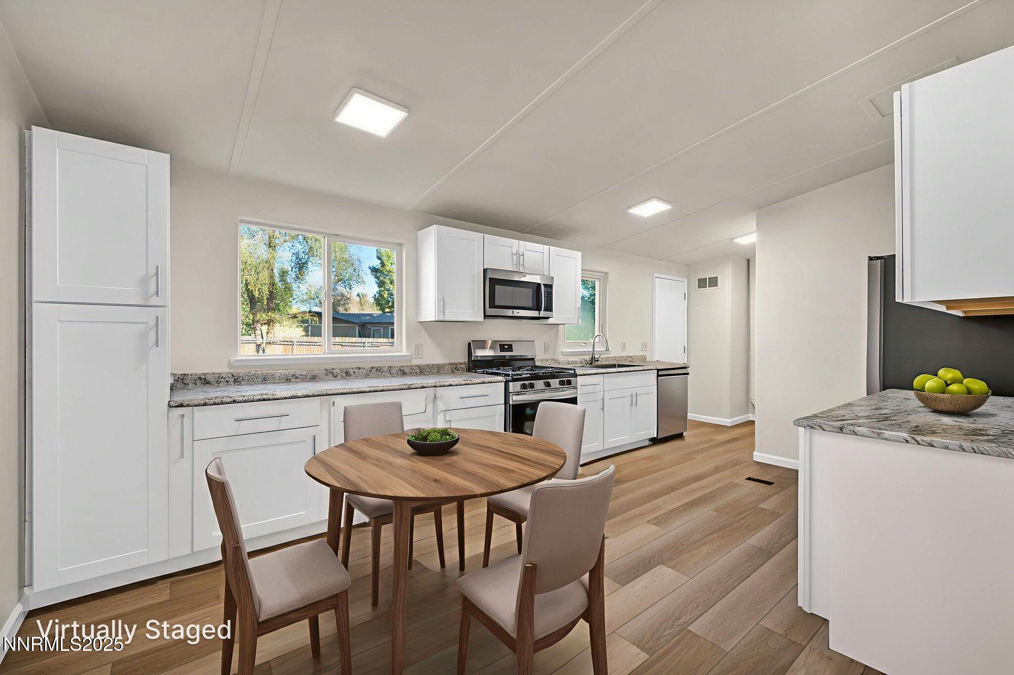 40-web-or-mls-415-vagabond-ct