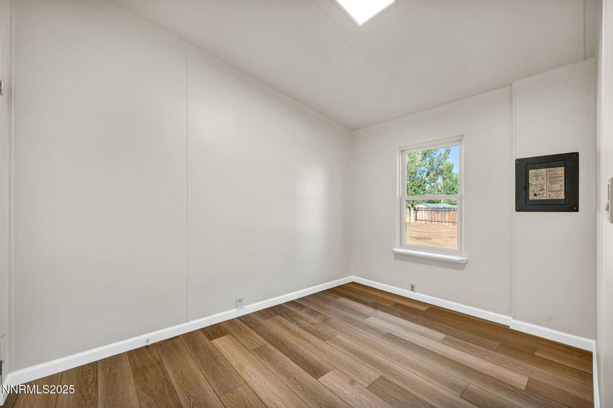 22-web-or-mls-415-vagabond-ct