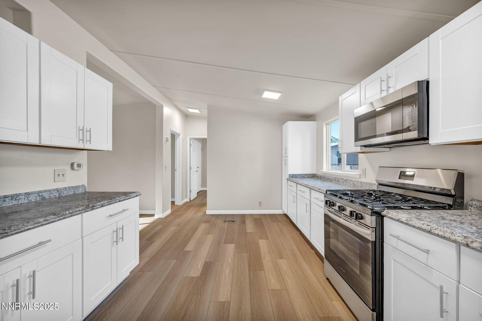 40-web-or-mls-415-vagabond-ct