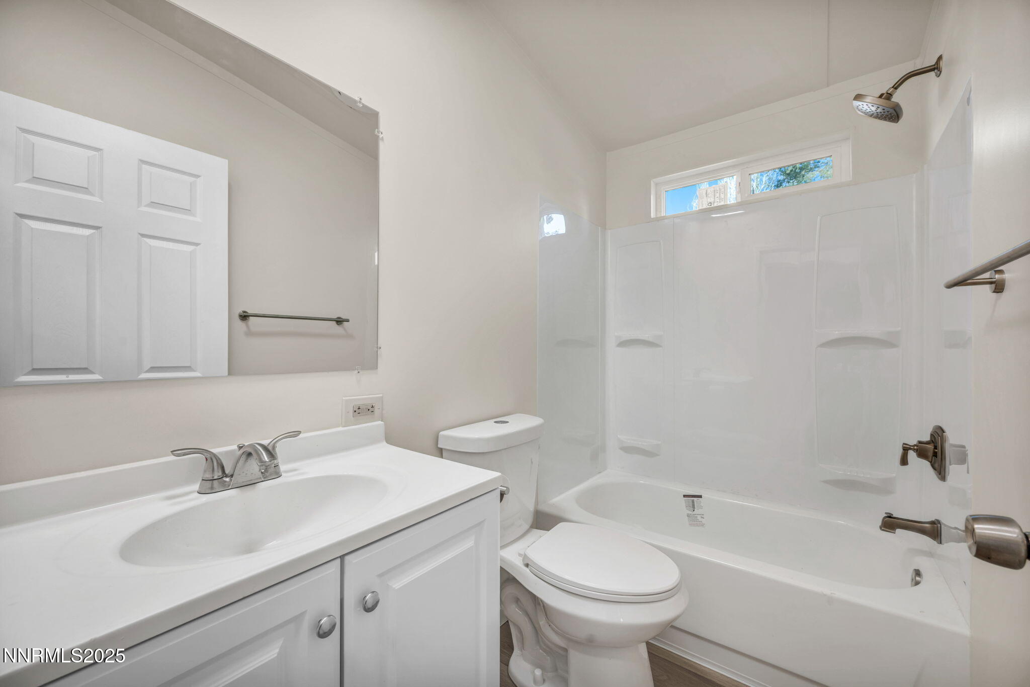 24-web-or-mls-415-vagabond-ct