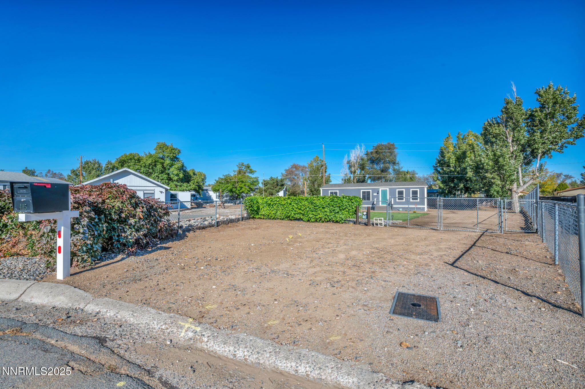 17-web-or-mls-415-vagabond-ct