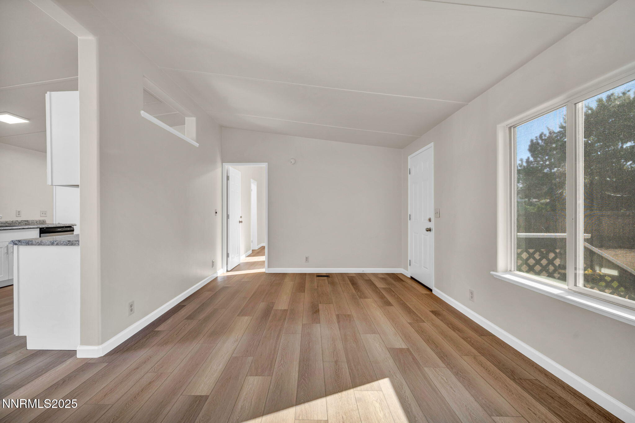 34-web-or-mls-415-vagabond-ct