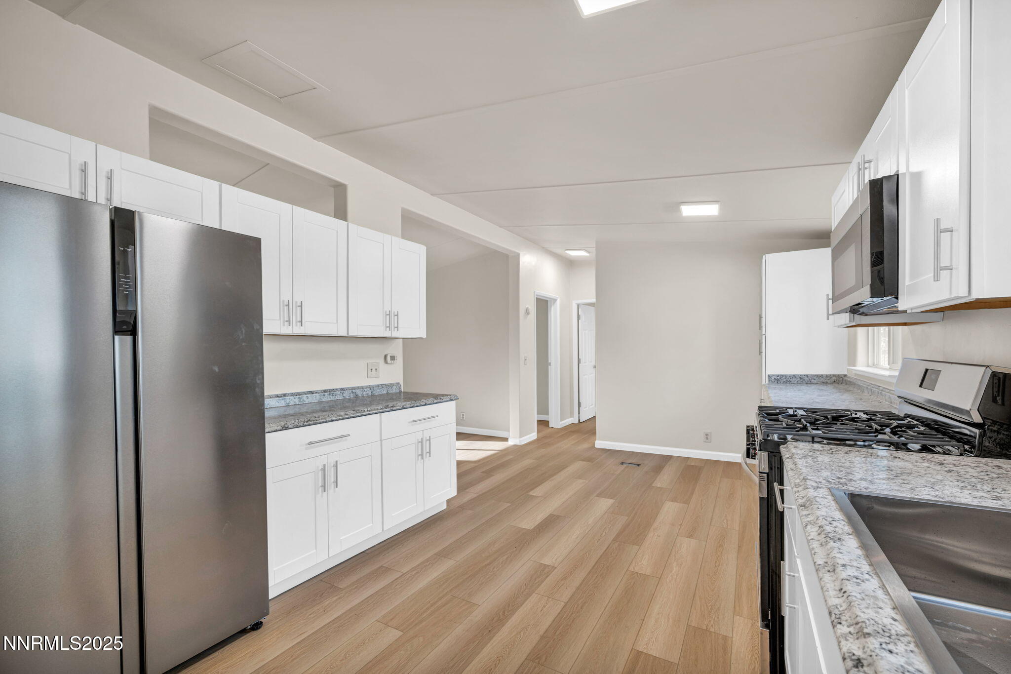 39-web-or-mls-415-vagabond-ct