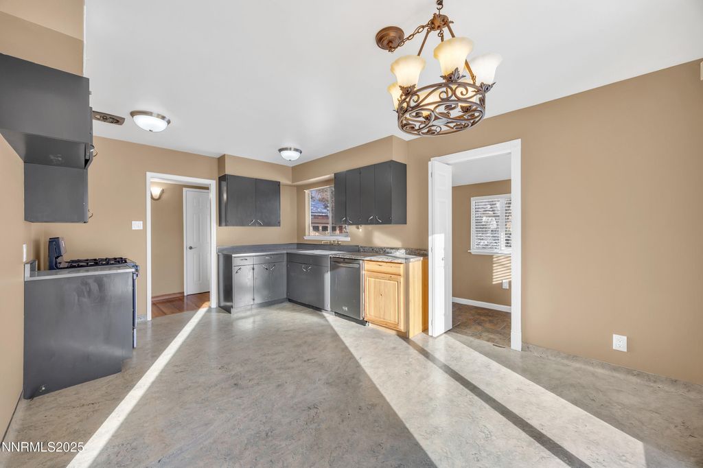 Photo of 2295 Ellendale Road, Reno, NV 89503 (MLS # 260000288)