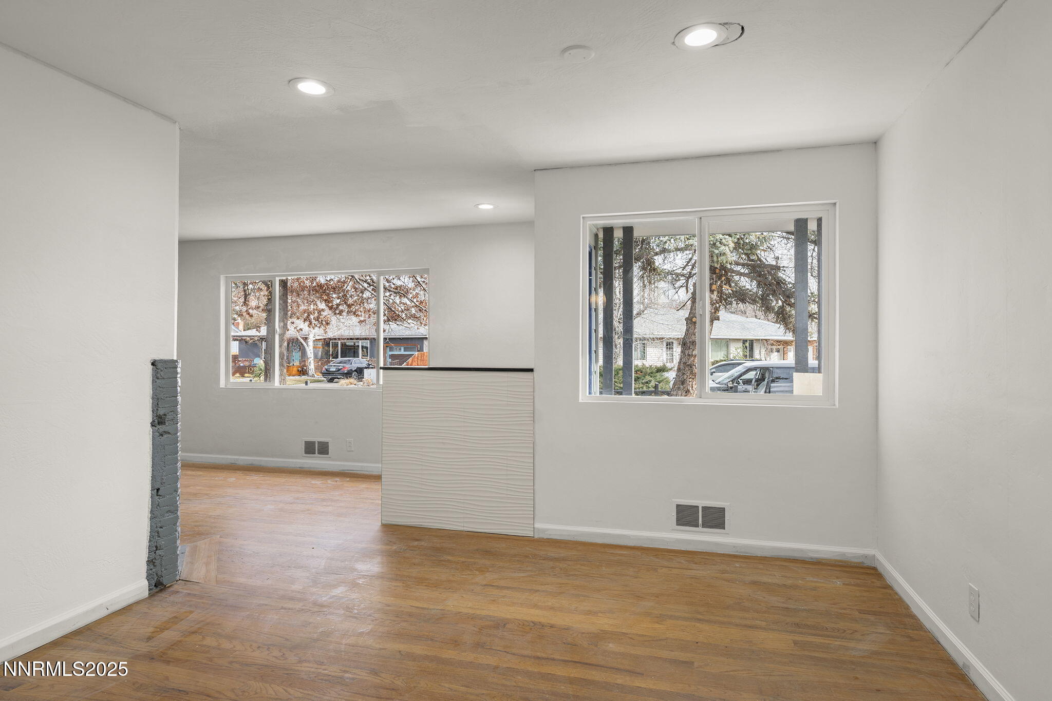 9-web-or-mls-_DSC1359