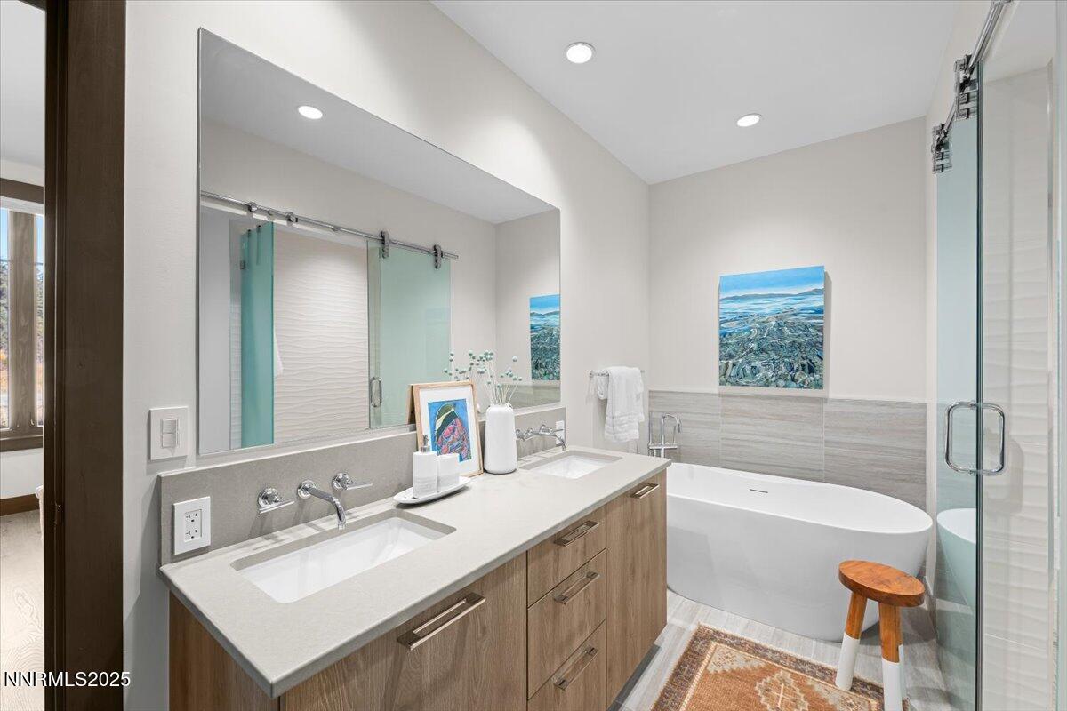 20-42 Beach Club Drive Unit 702 Statelin