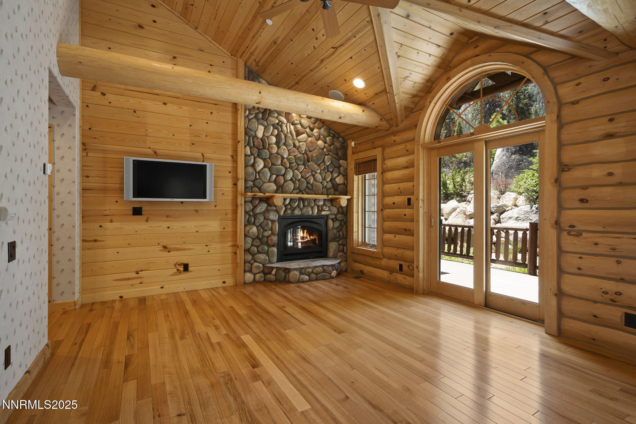 32-web-or-mls-_DSC8165