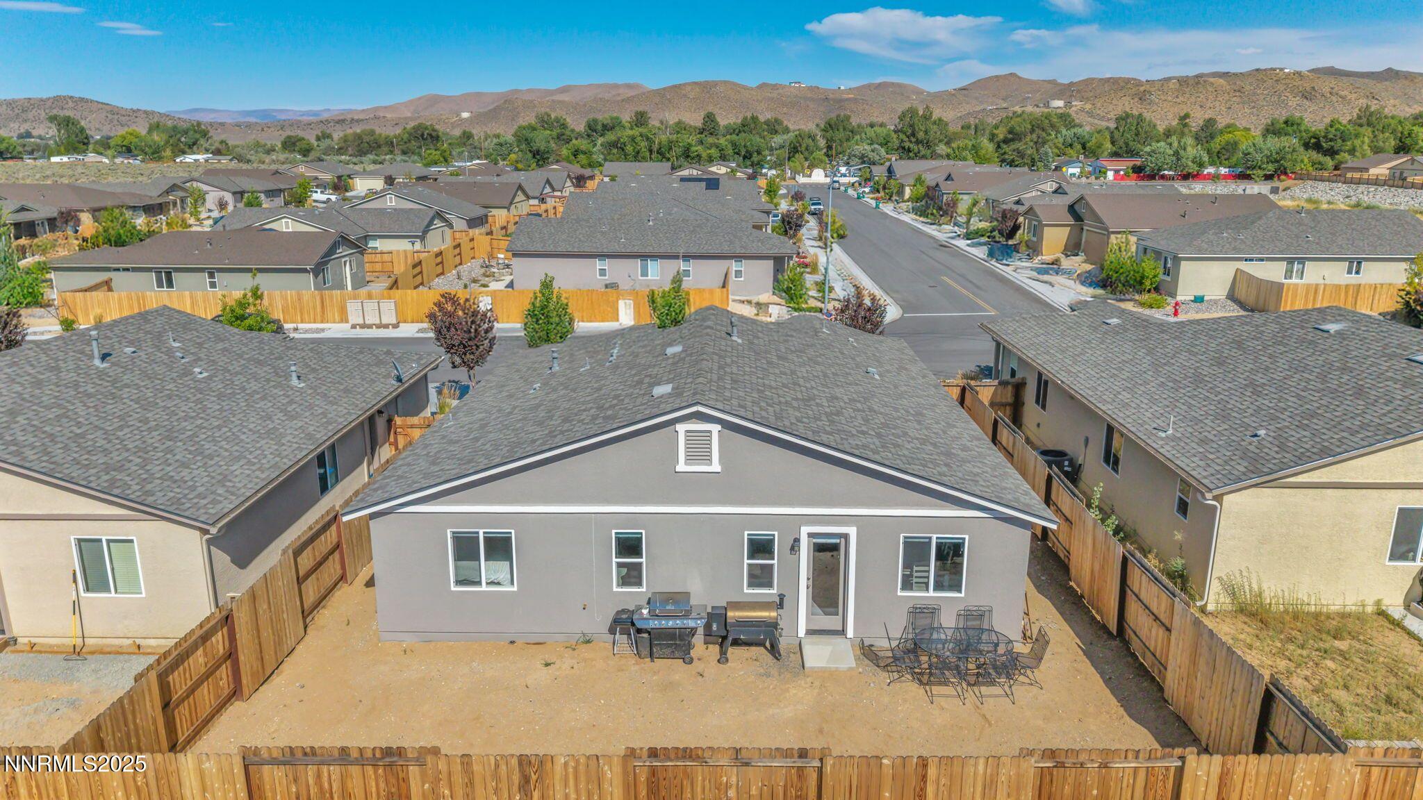 21-web-or-mls-9237-logan-creek-rd