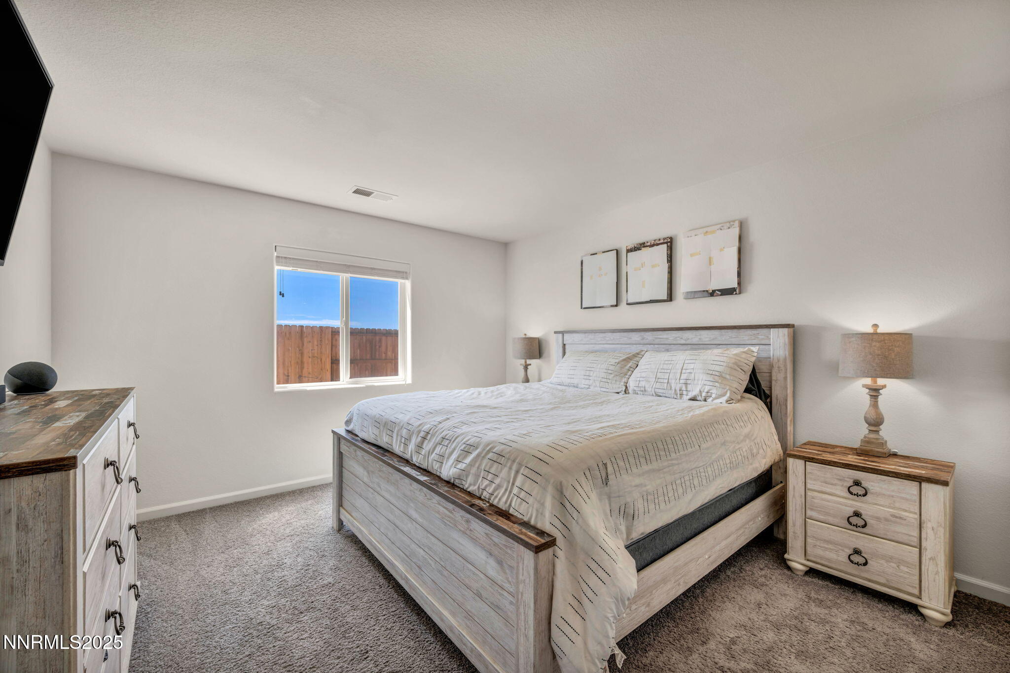 50-web-or-mls-9237-logan-creek-rd