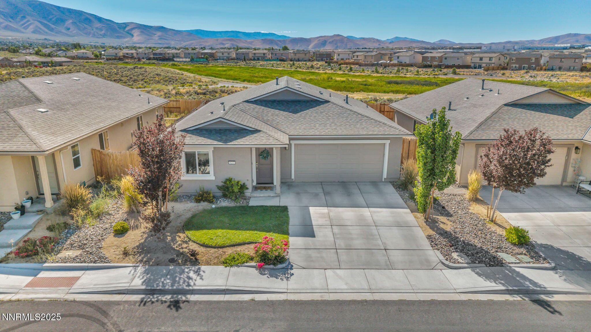 17-web-or-mls-9237-logan-creek-rd