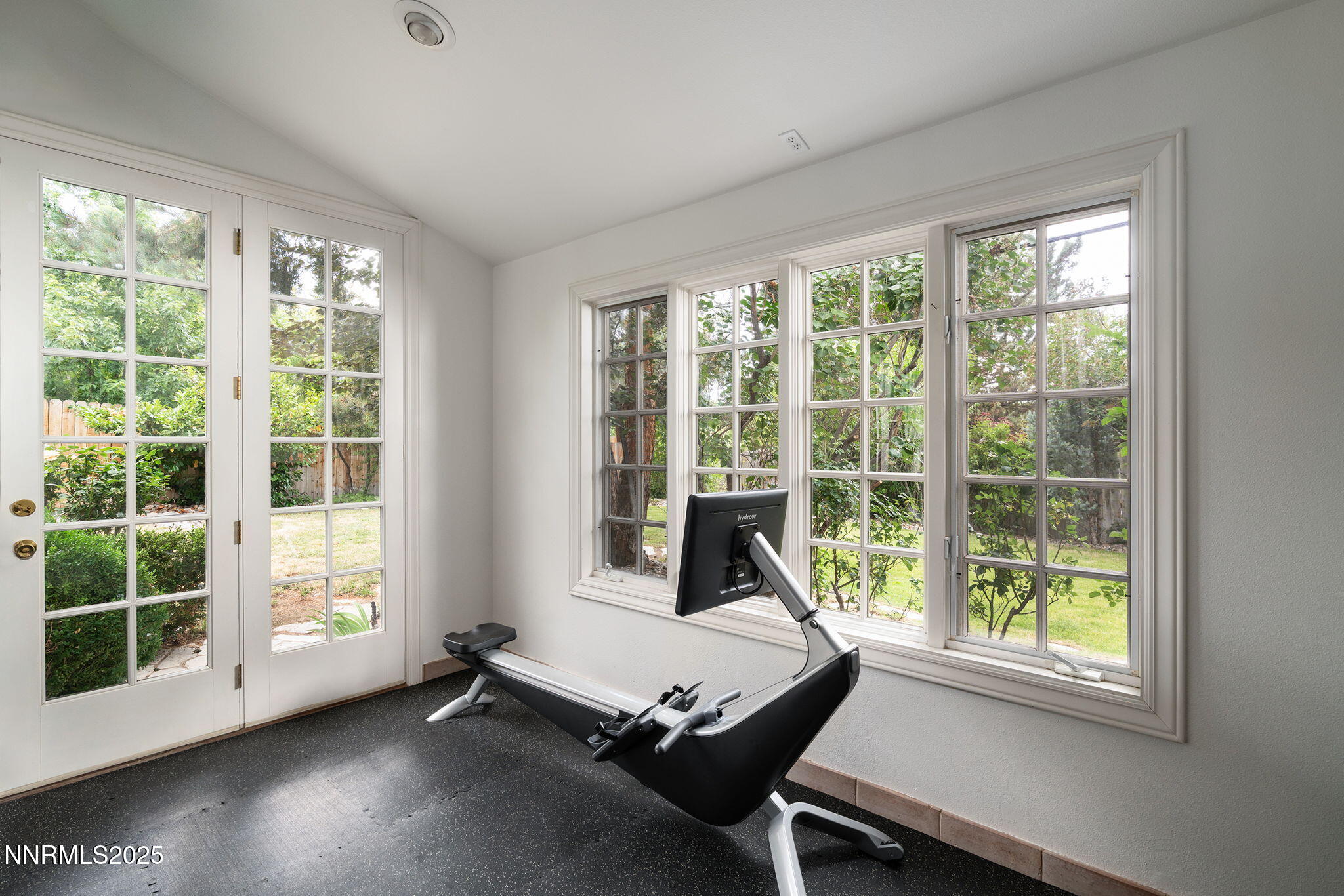 24-web-or-mls-_DSC3903